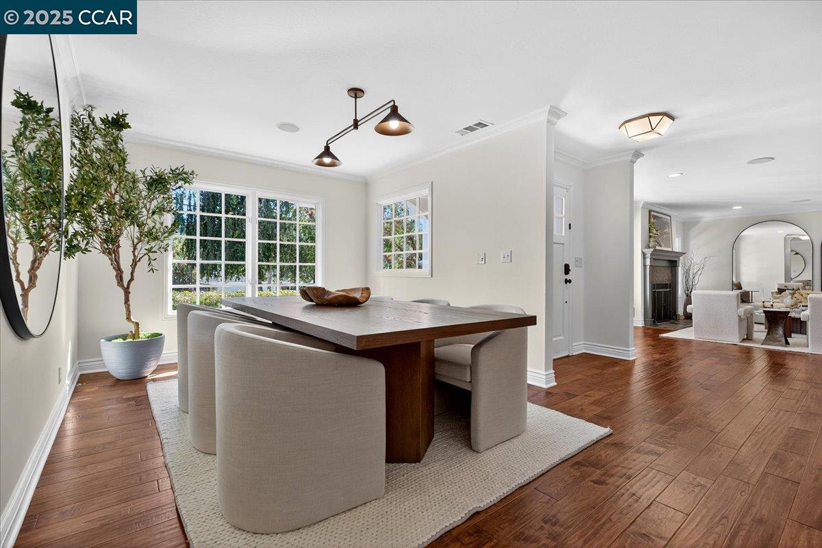 133 Lombardy Ln