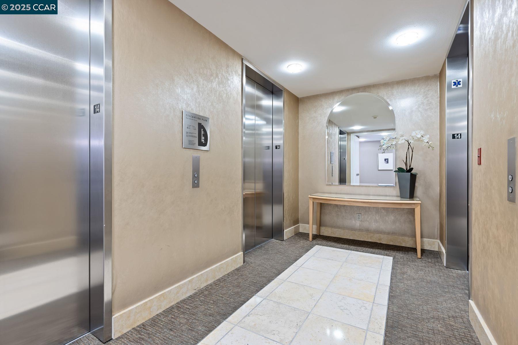 1 Lakeside Dr # 1404