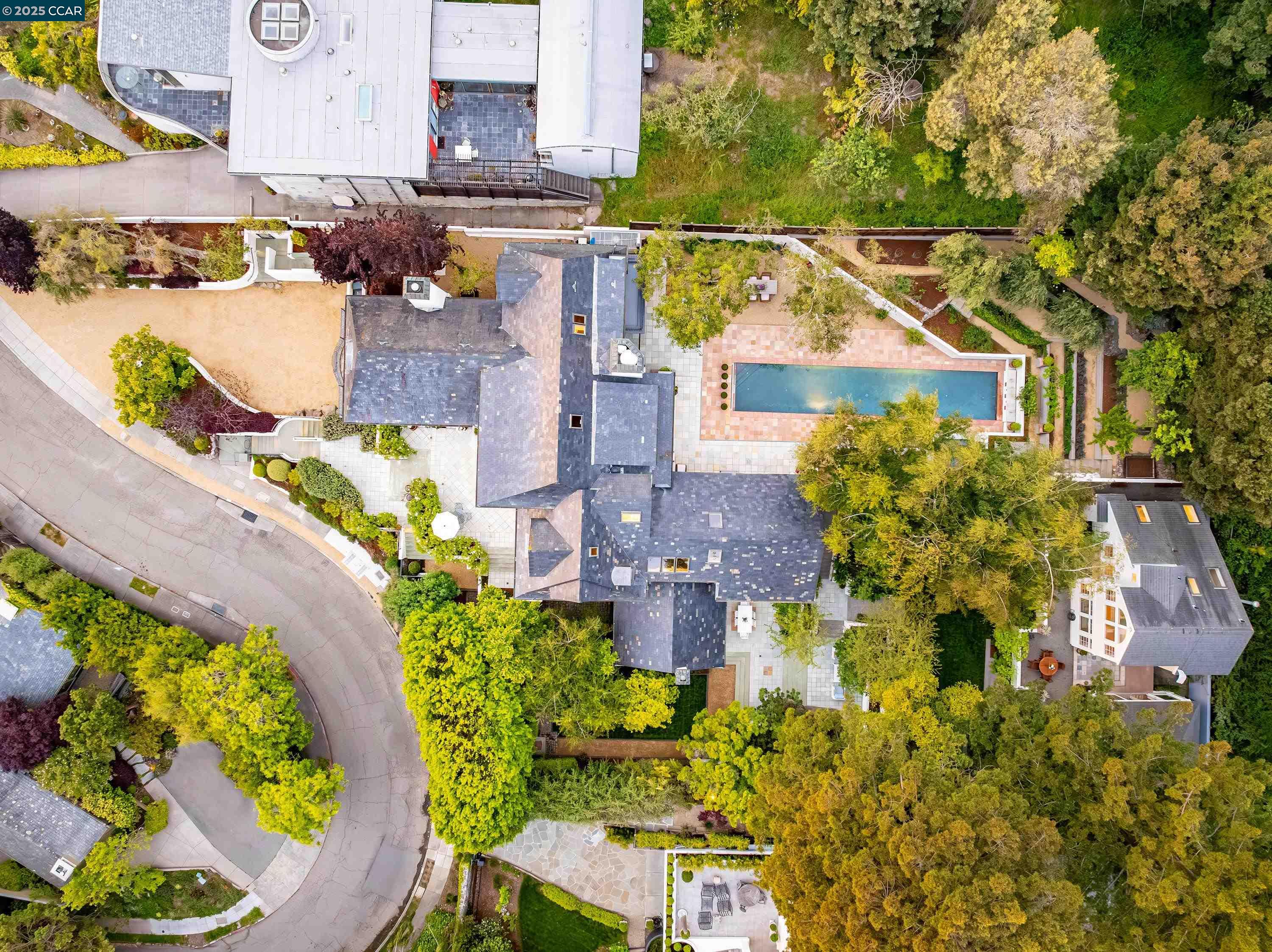 32 Vicente Rd