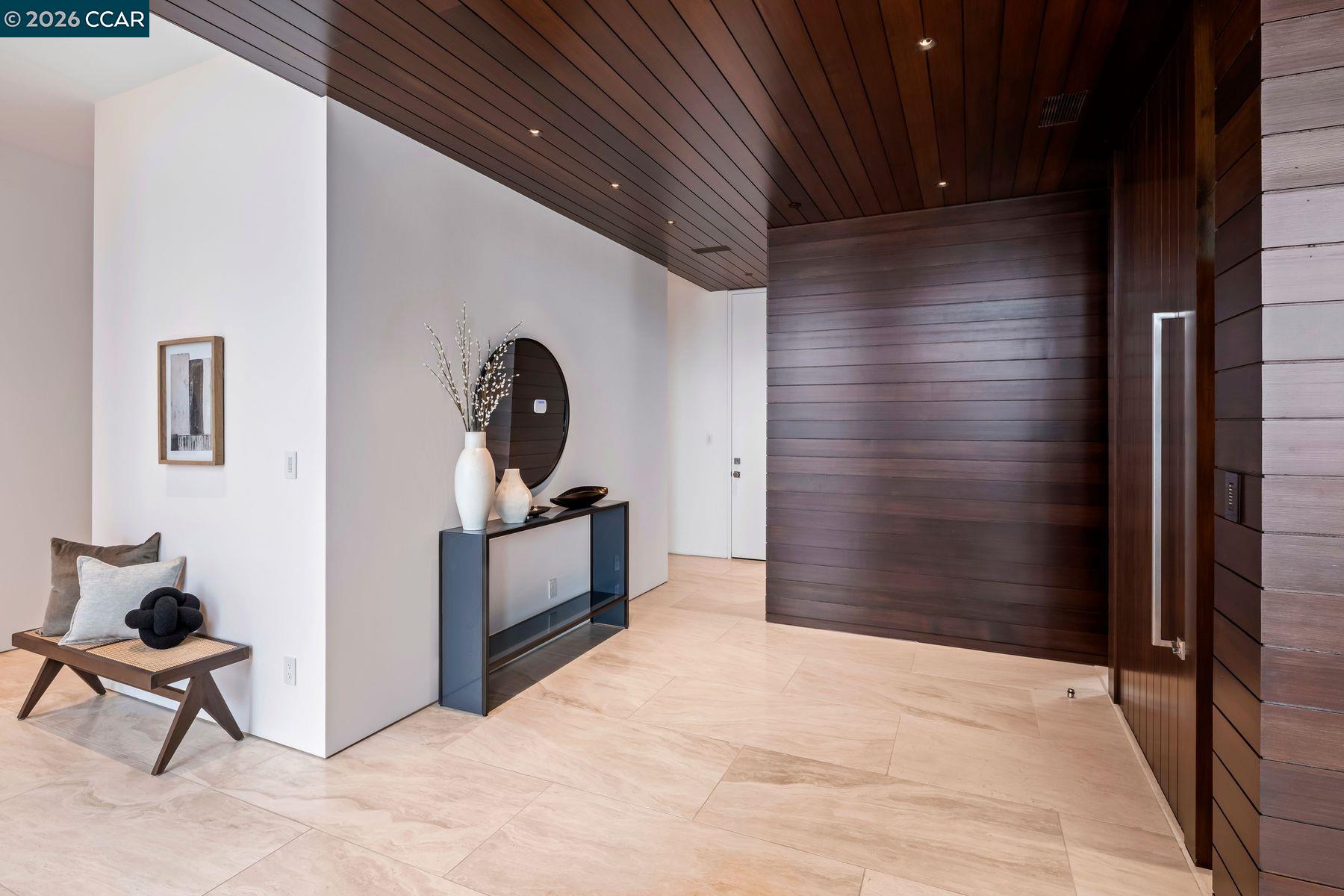 40 Valley View Rd