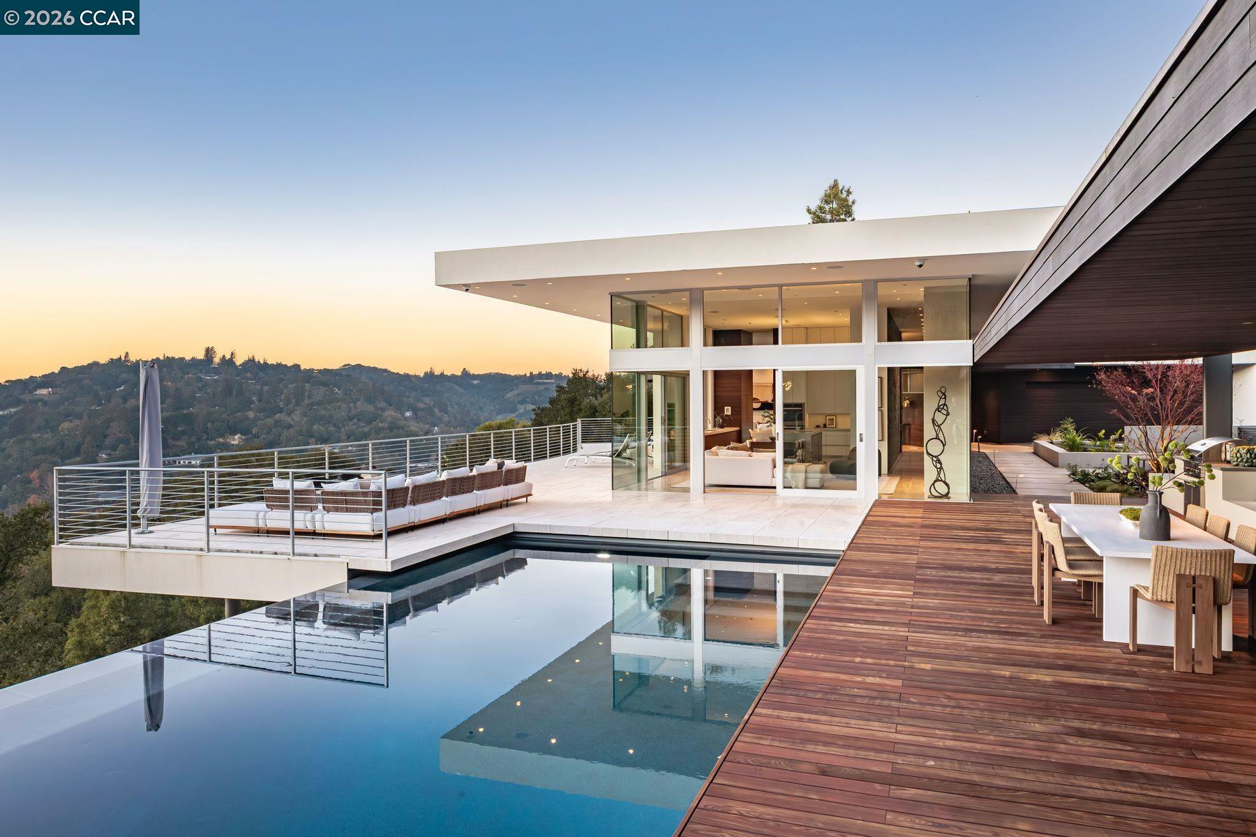40 Valley View Rd