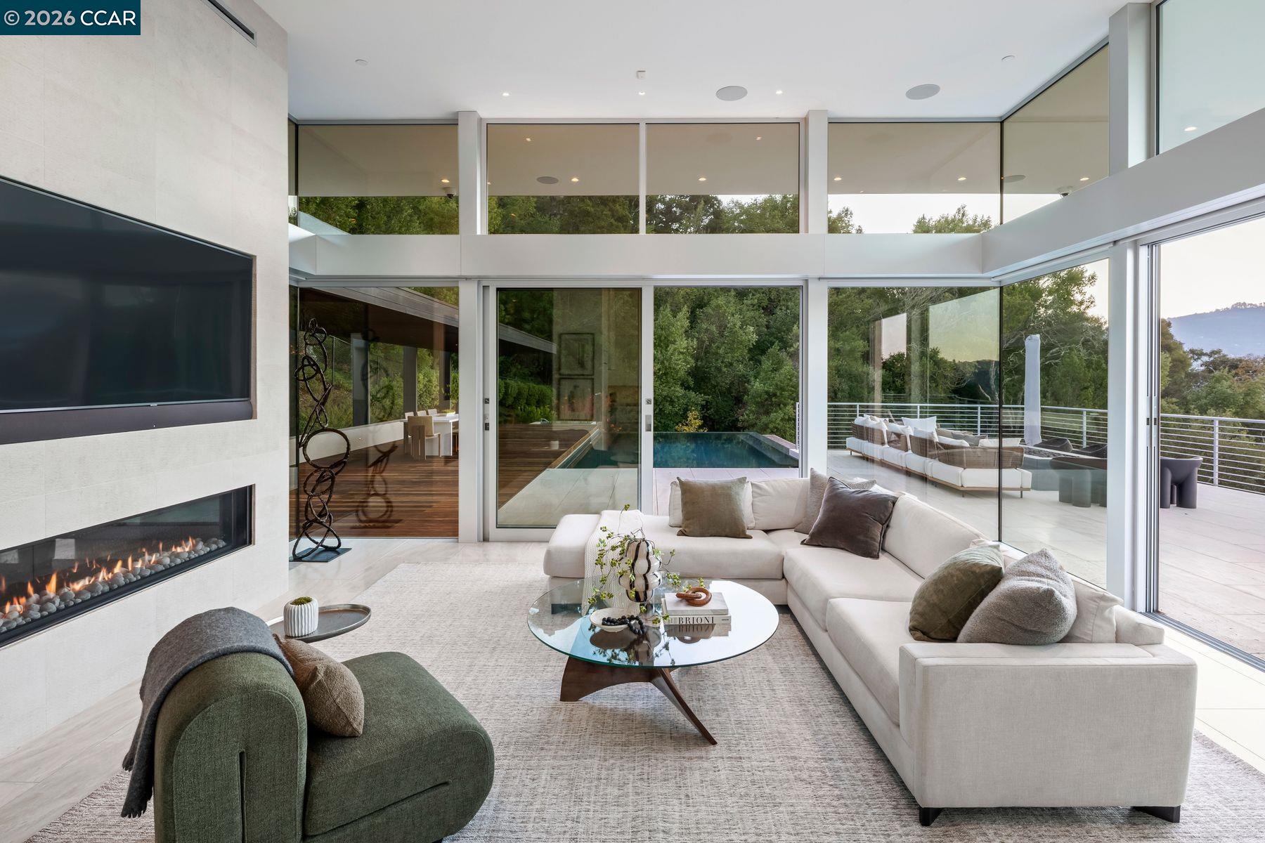 40 Valley View Rd