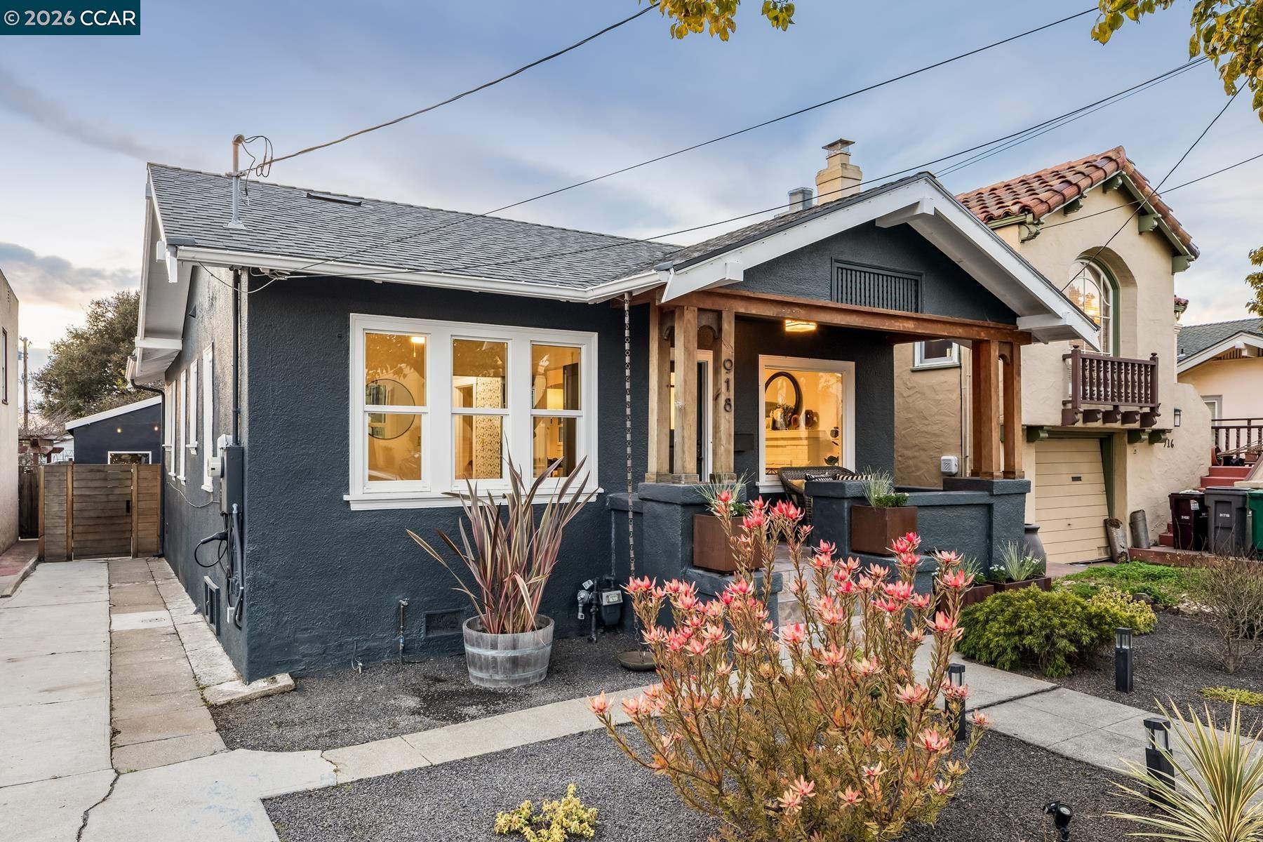 918 Pomona Ave