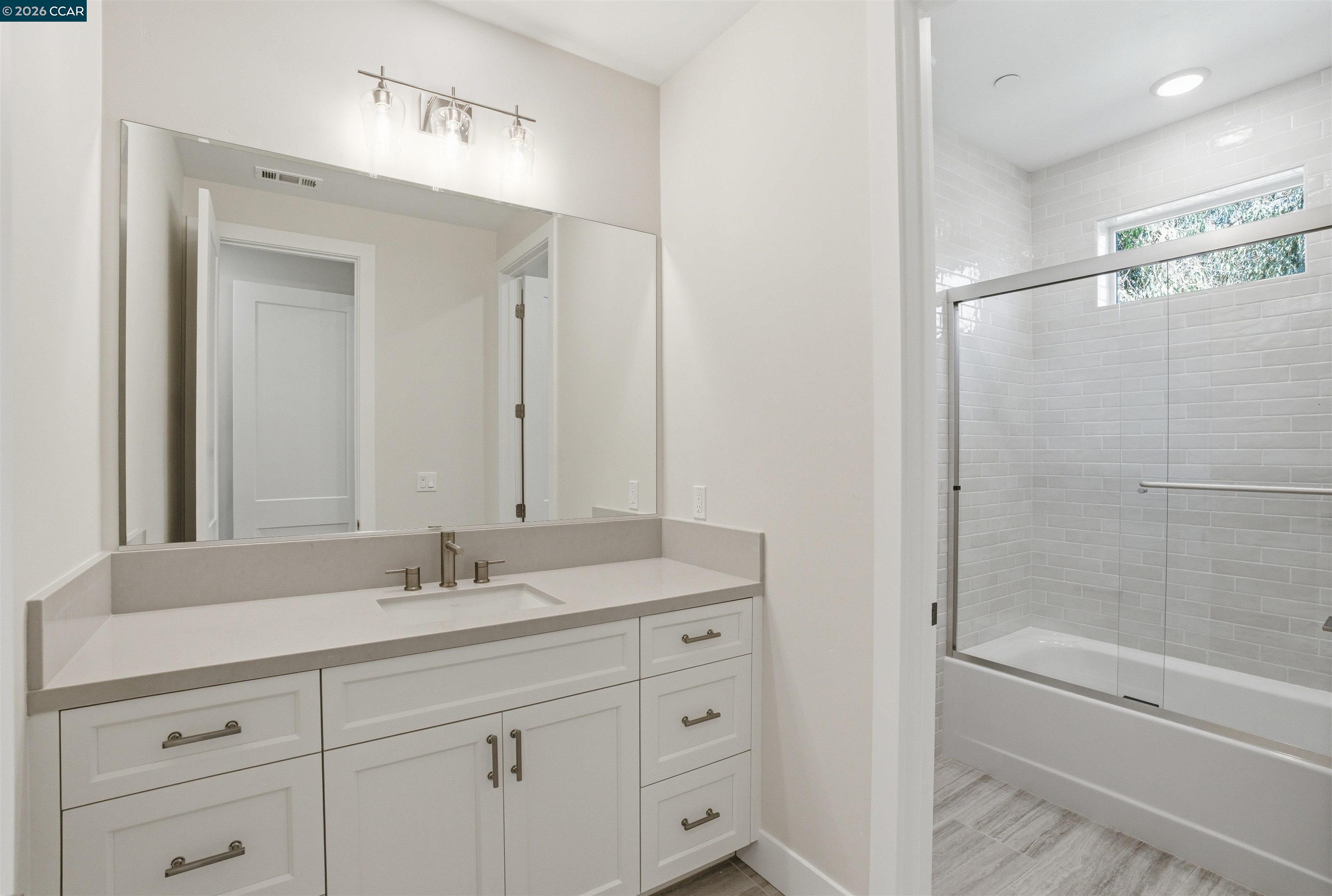 80 Woodbury Highlands Place # 16