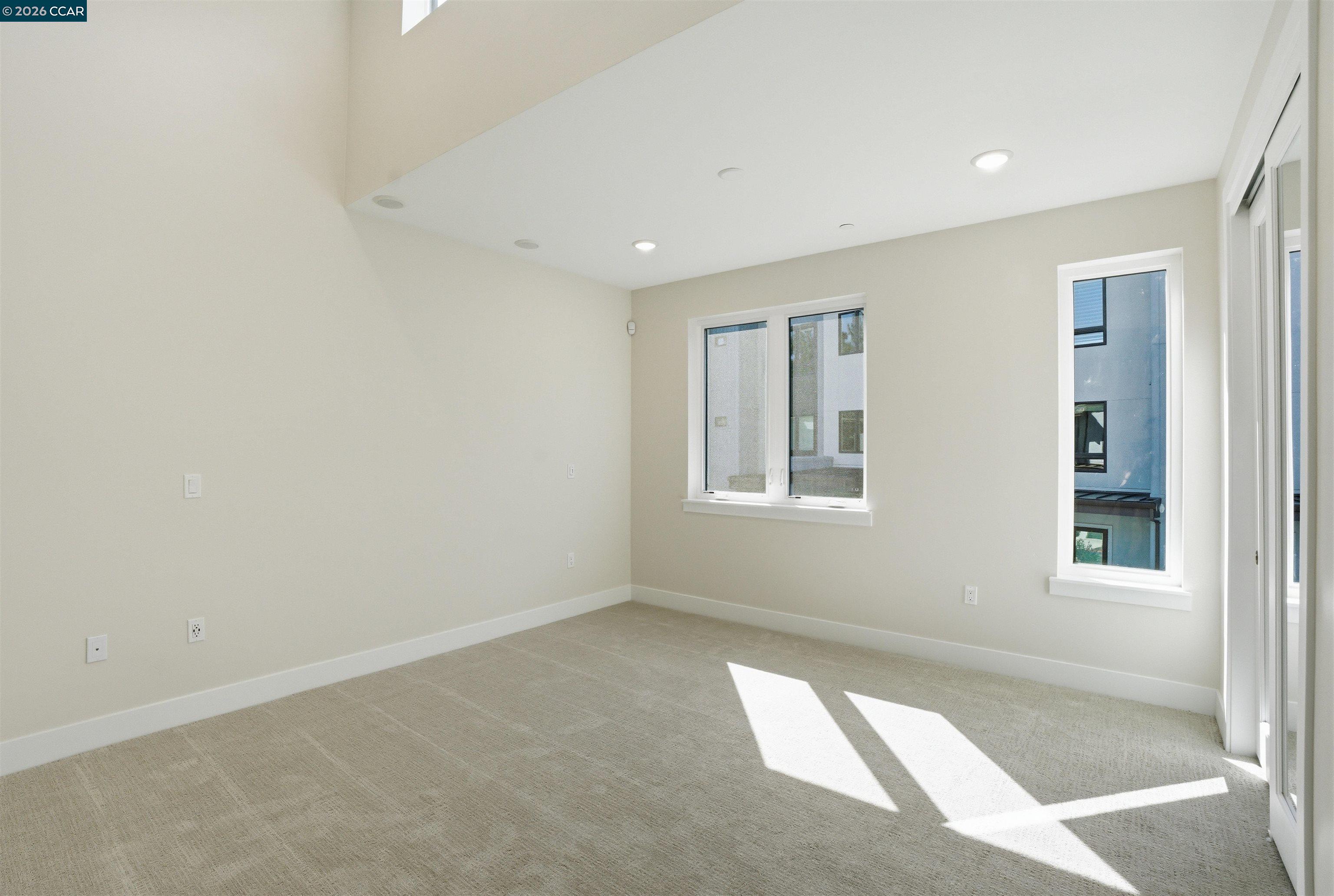 80 Woodbury Highlands Place # 16