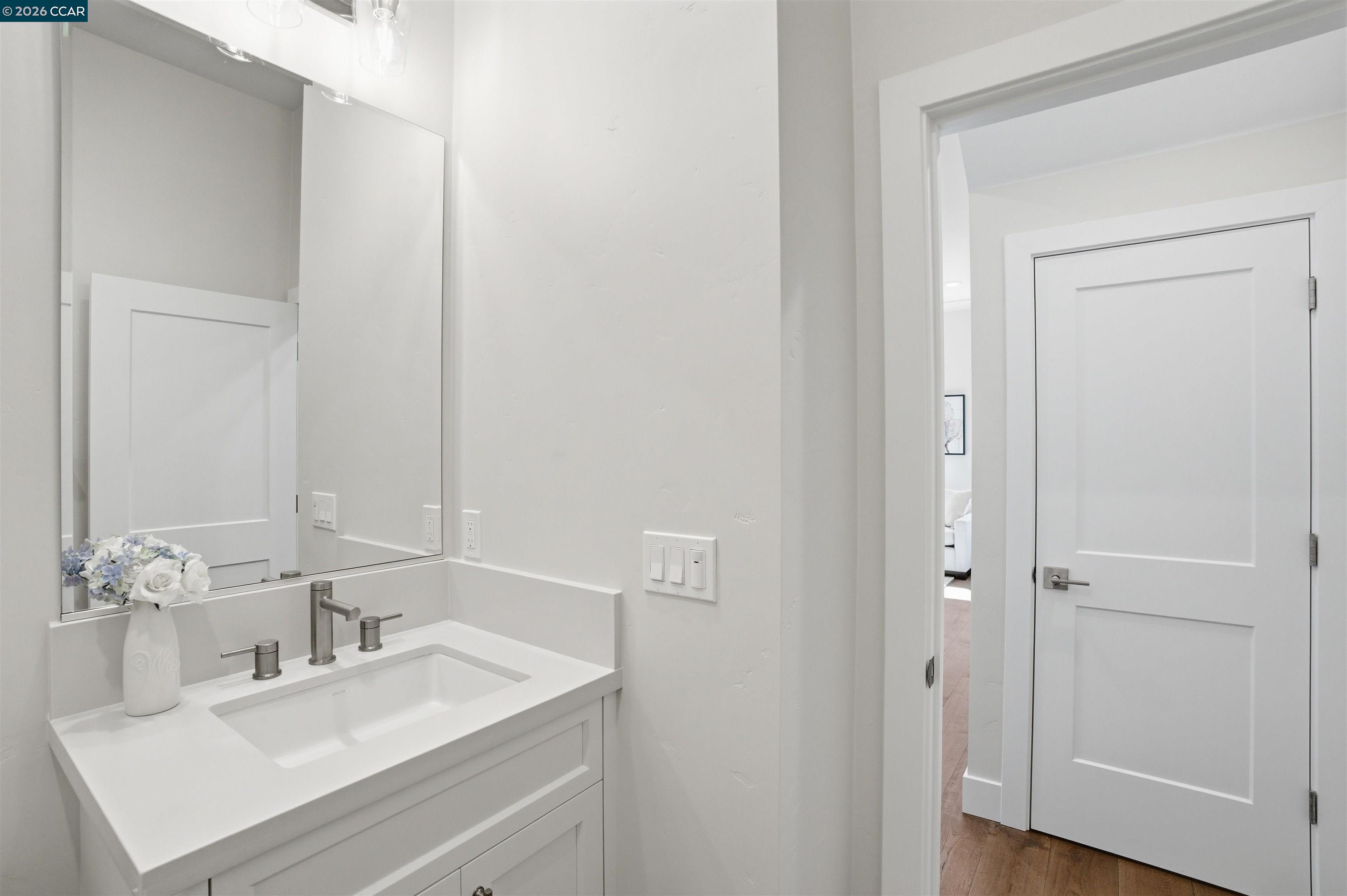 80 Woodbury Highlands Place # 16