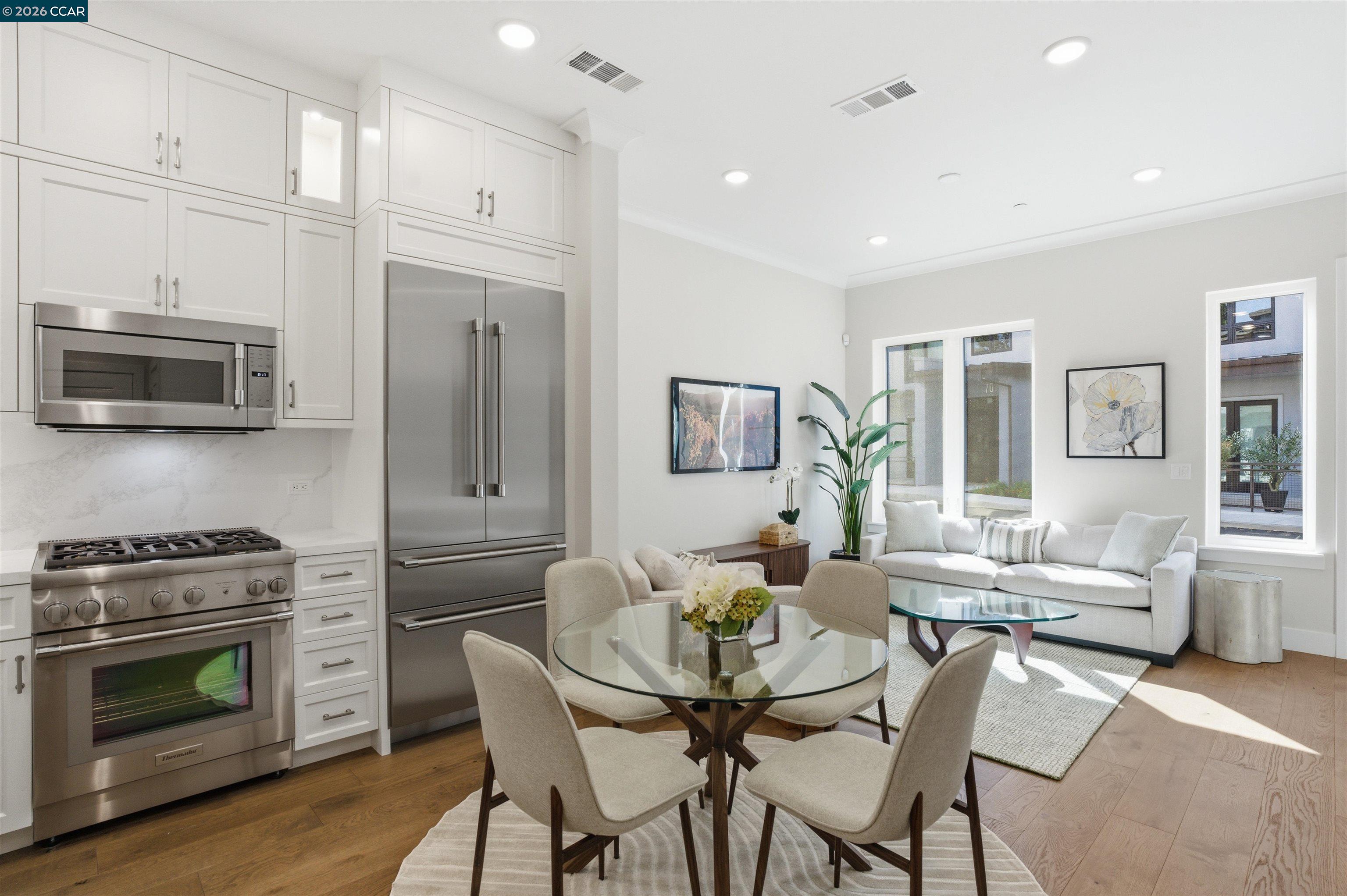 80 Woodbury Highlands Place # 16