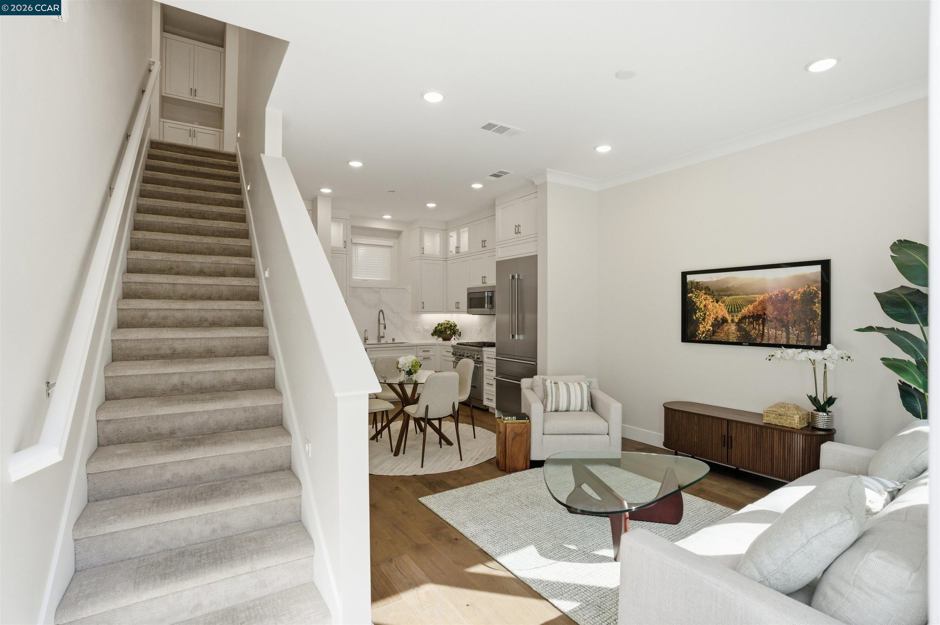 80 Woodbury Highlands Place # 16