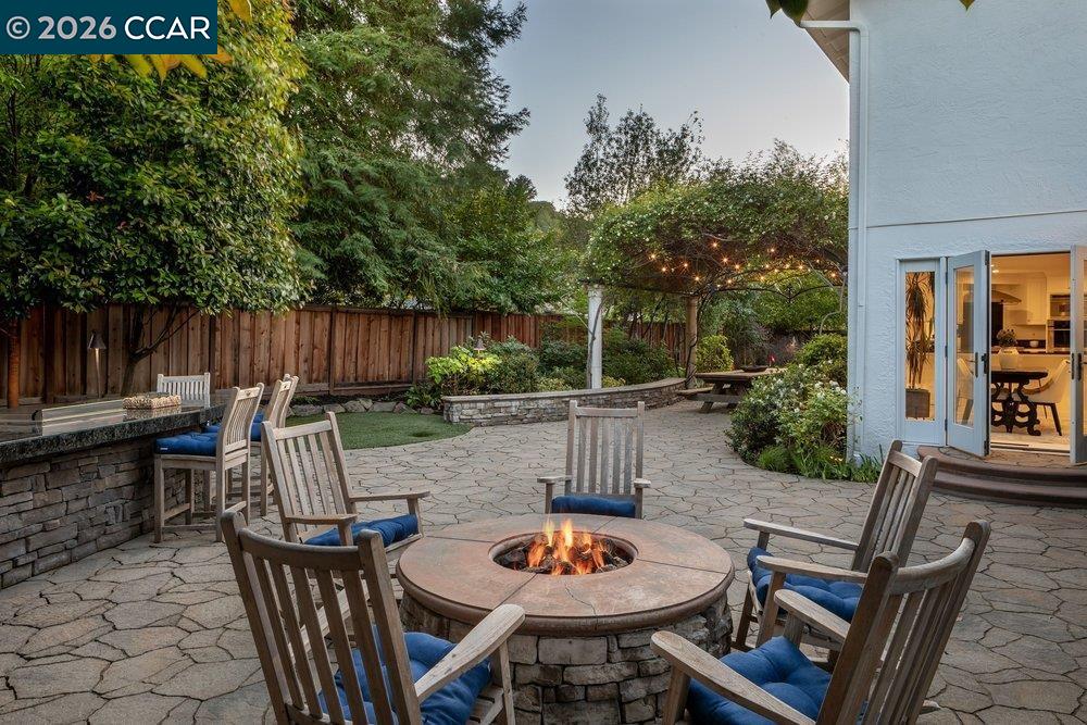 26 Juniper Way