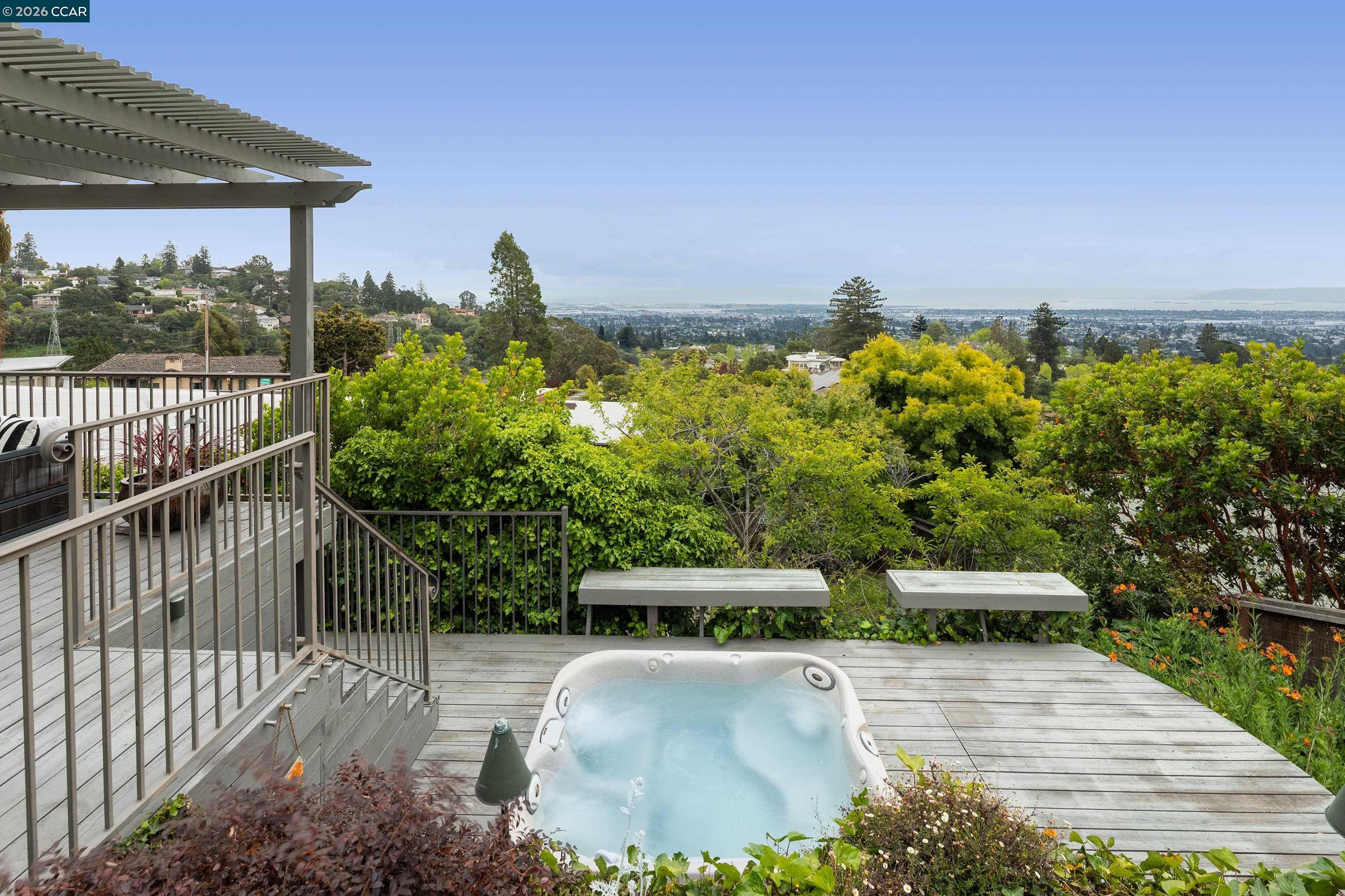 6841 Estates Dr