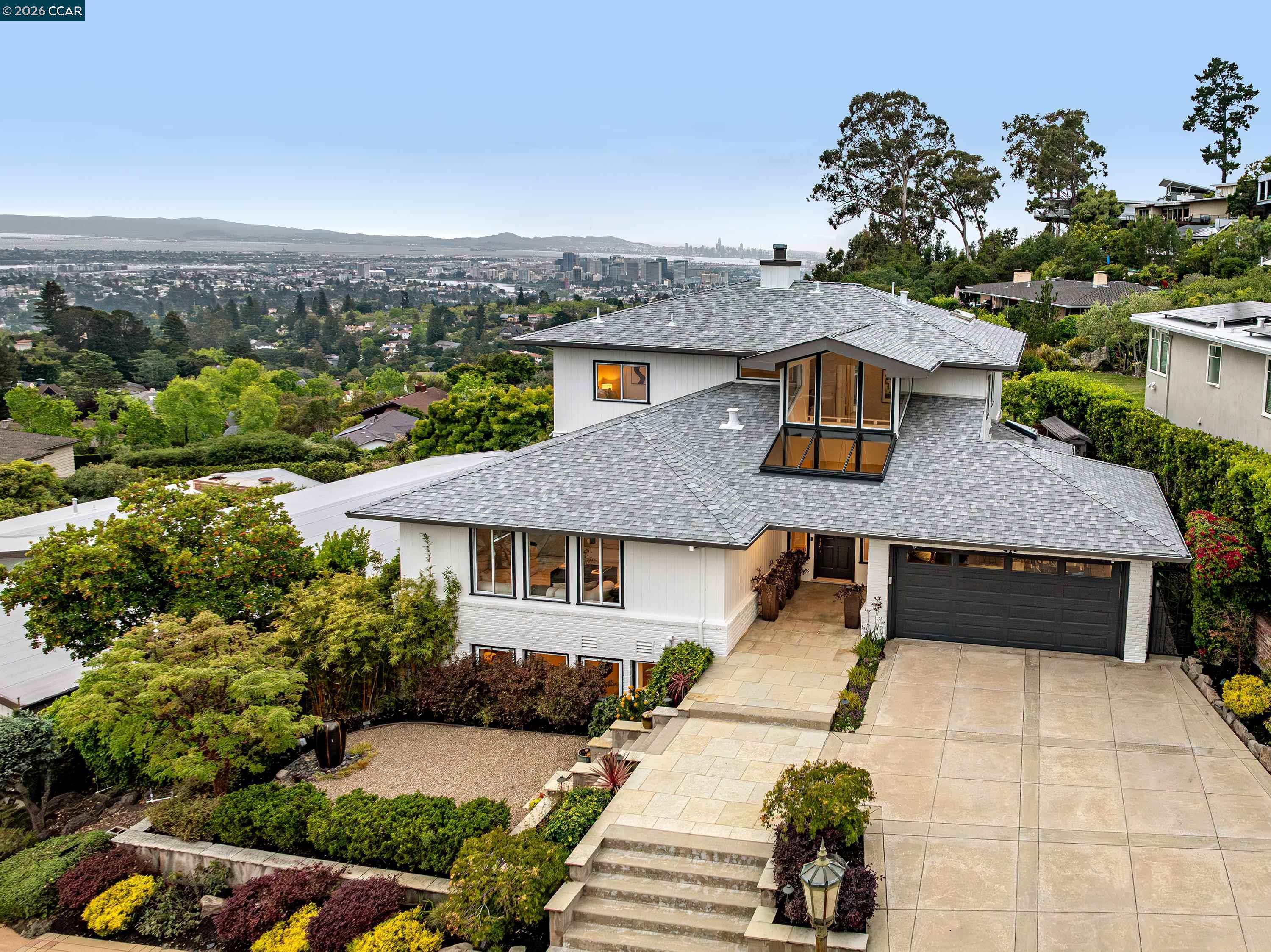 6841 Estates Dr