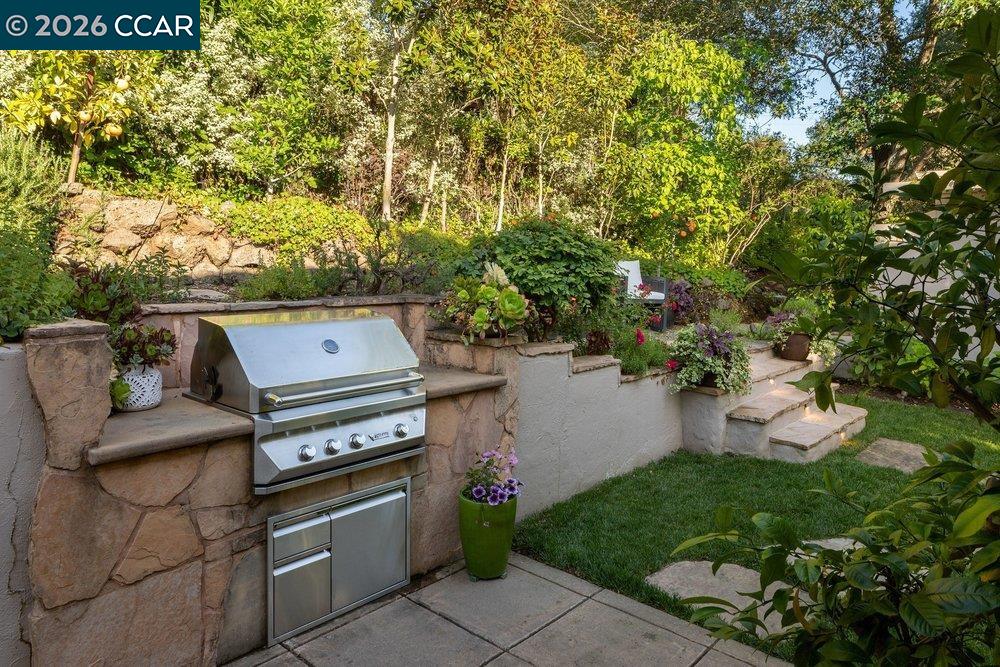 371 Camino Sobrante
