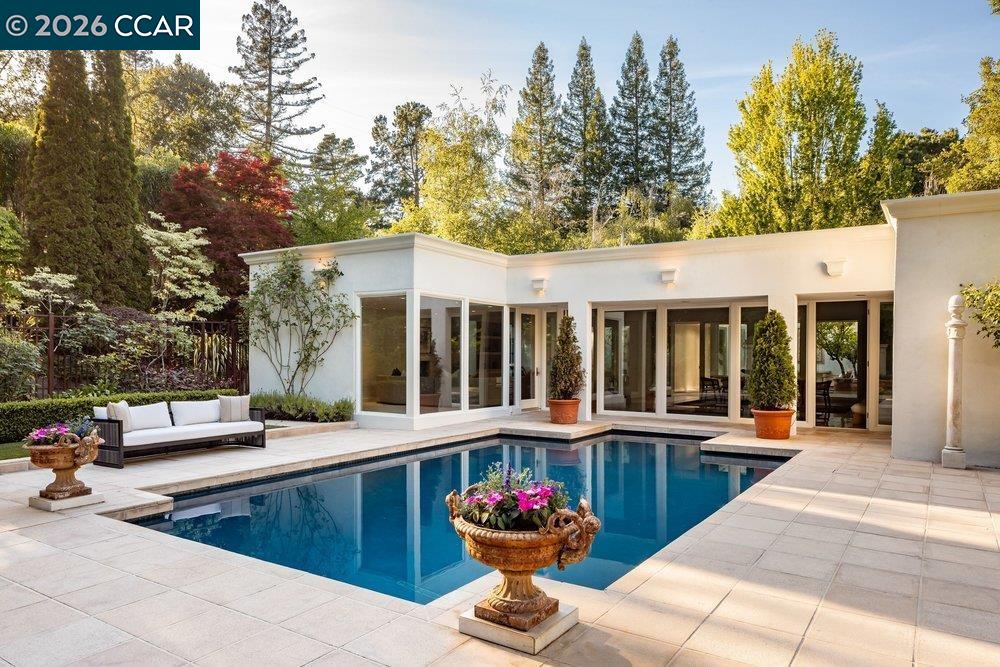 3907 Happy Valley Rd