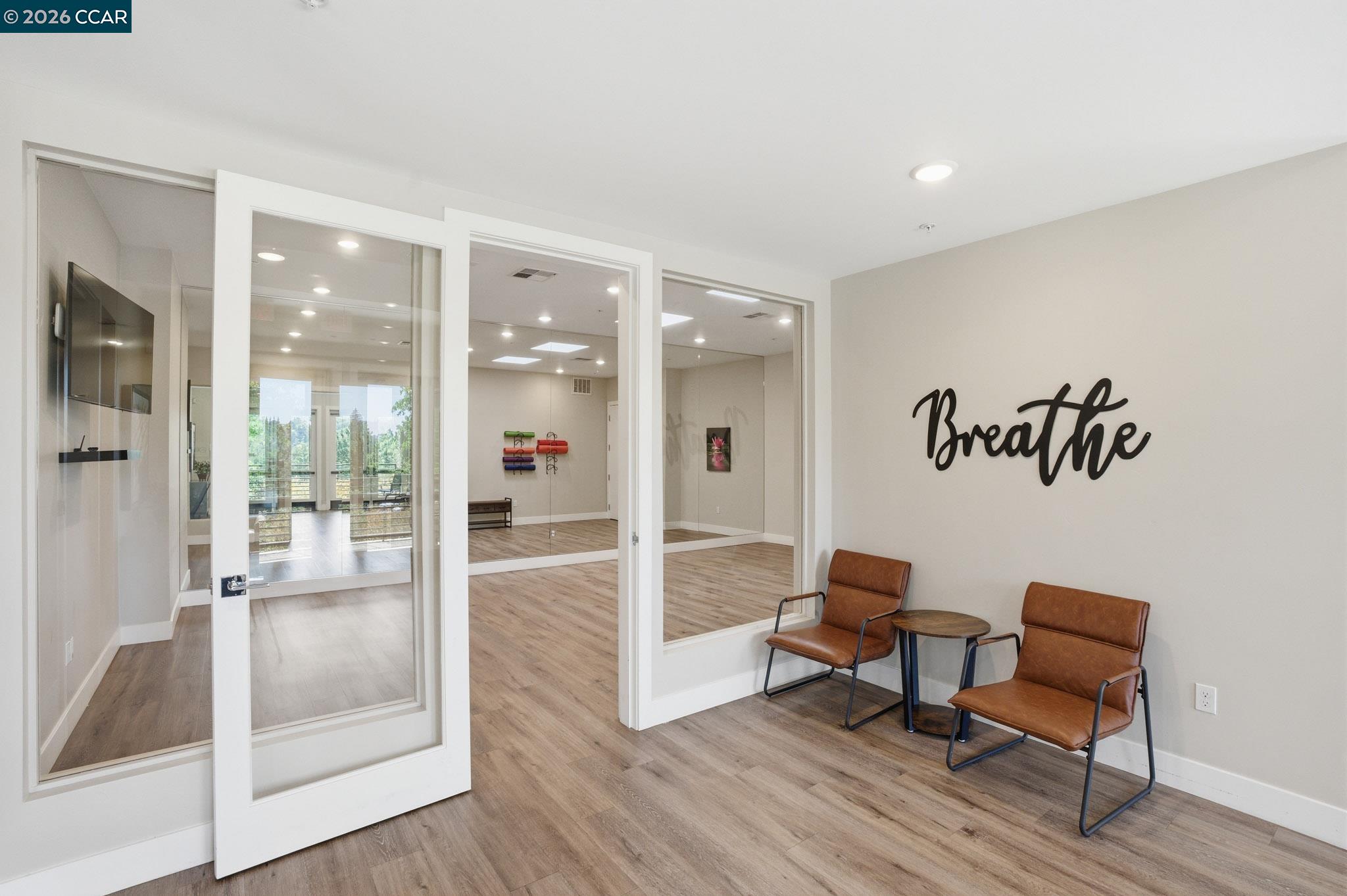90 Woodbury Highlands Place # 10