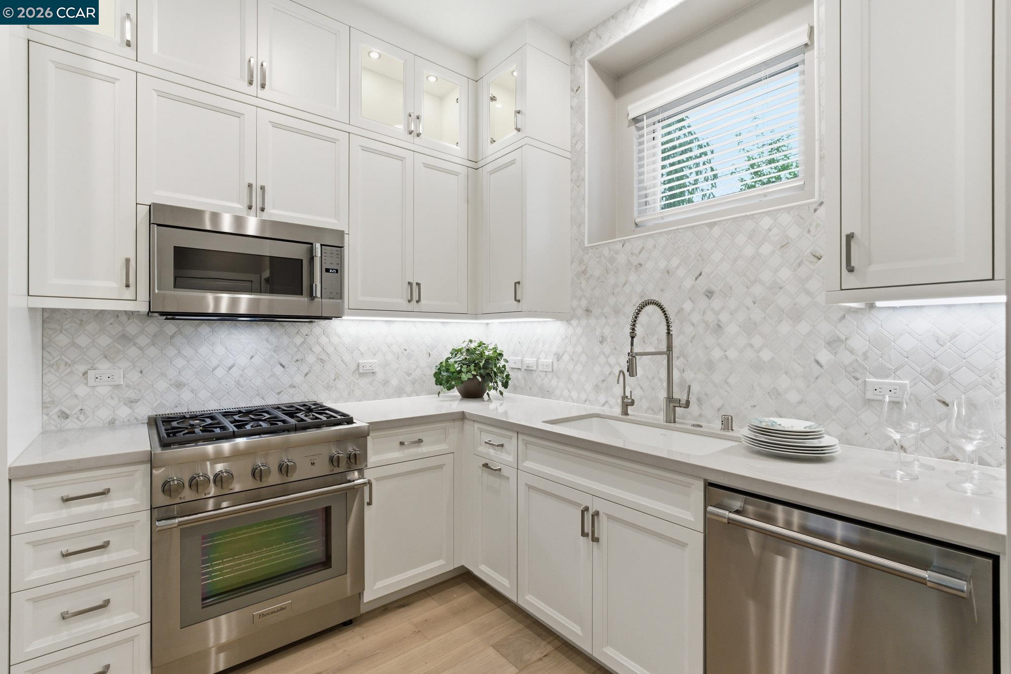 90 Woodbury Highlands Place # 10
