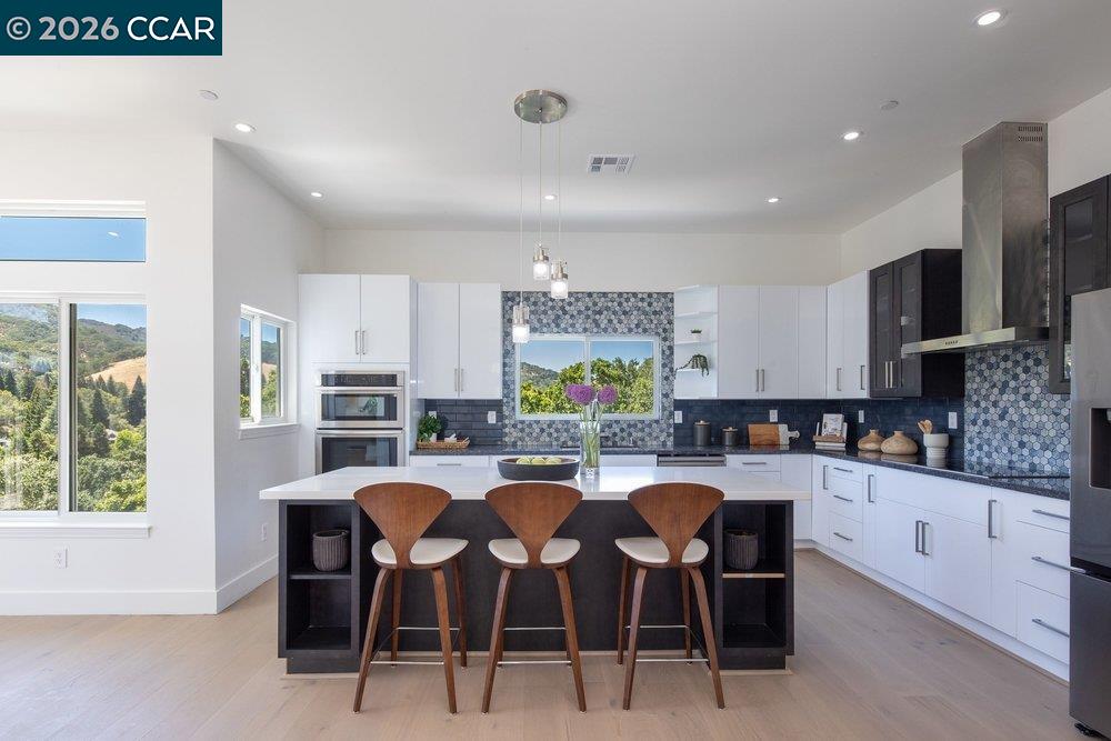 130 Arbor View Ln