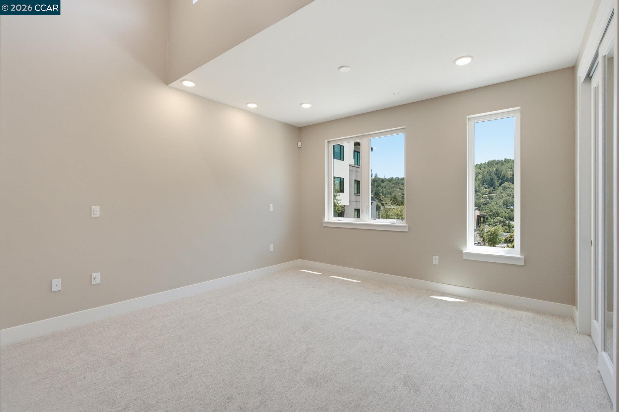 90 Woodbury Highlands Pl # 16