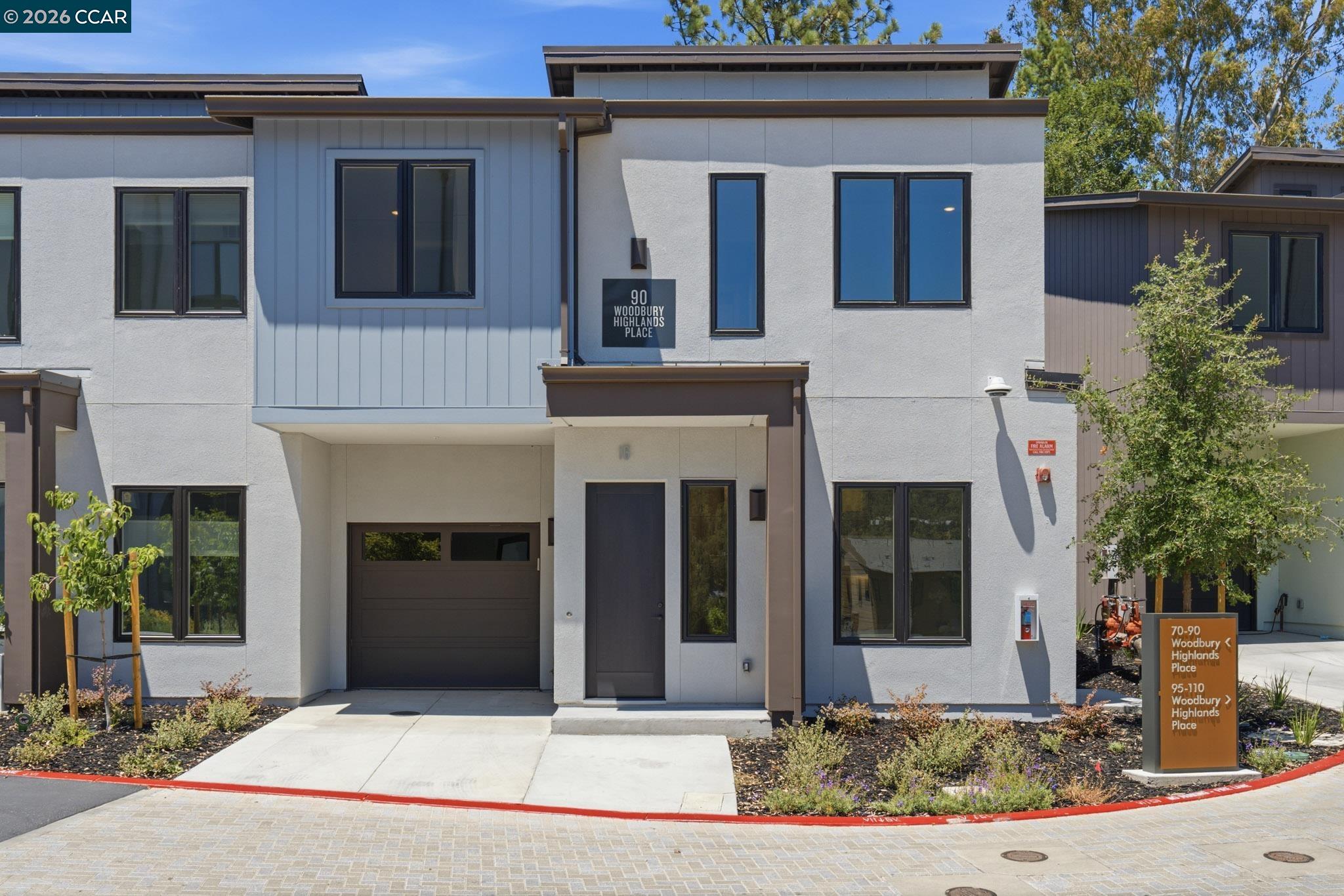90 Woodbury Highlands Pl # 16