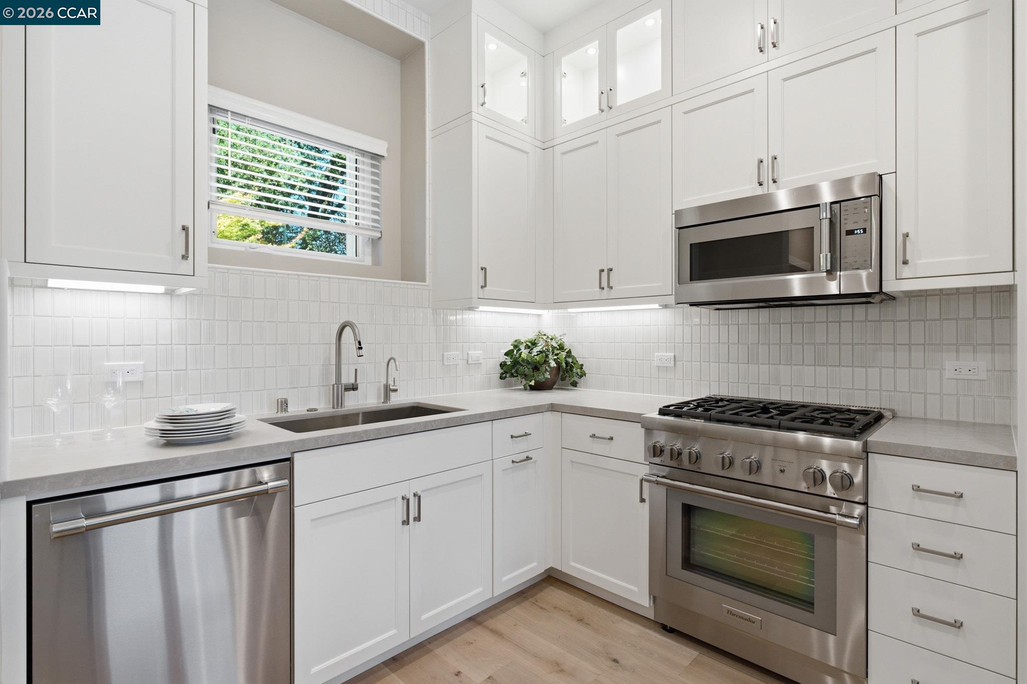 90 Woodbury Highlands Pl # 16