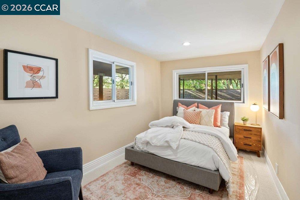 200 Longview Ter