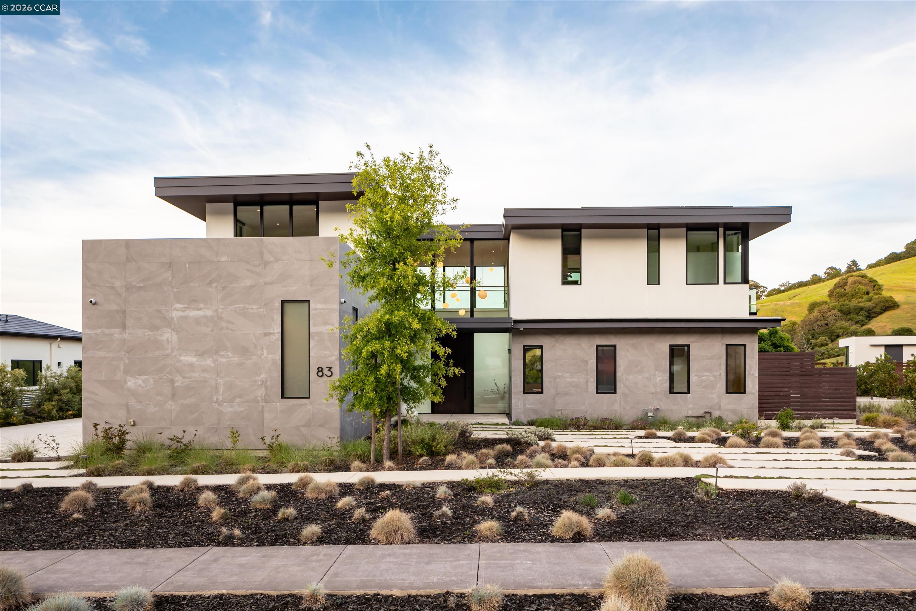 83 Dairy Creek Ln