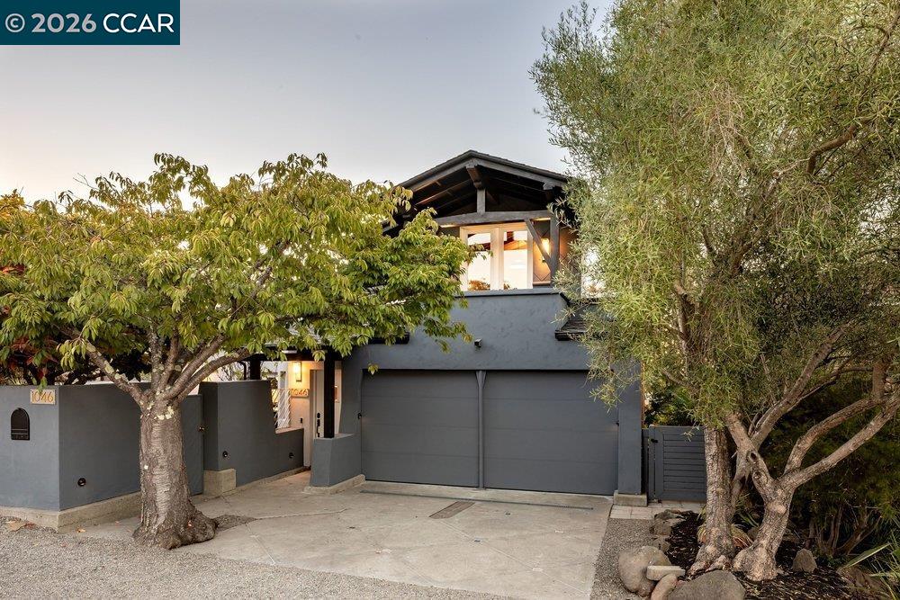 1046 Amito Dr