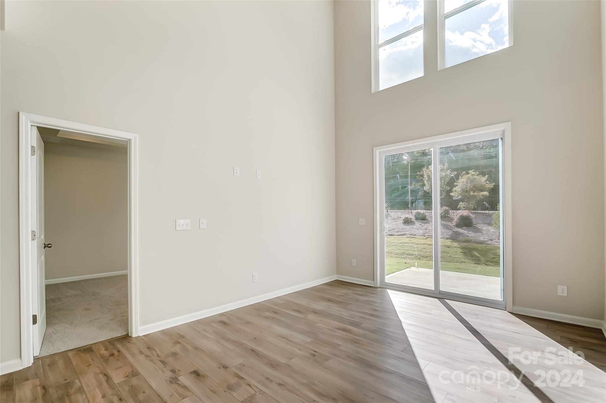 14837 Tamarack Drive