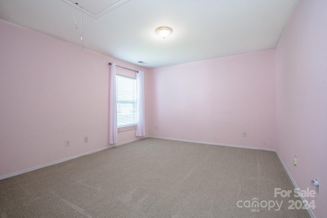 9525 Birchcroft Lane