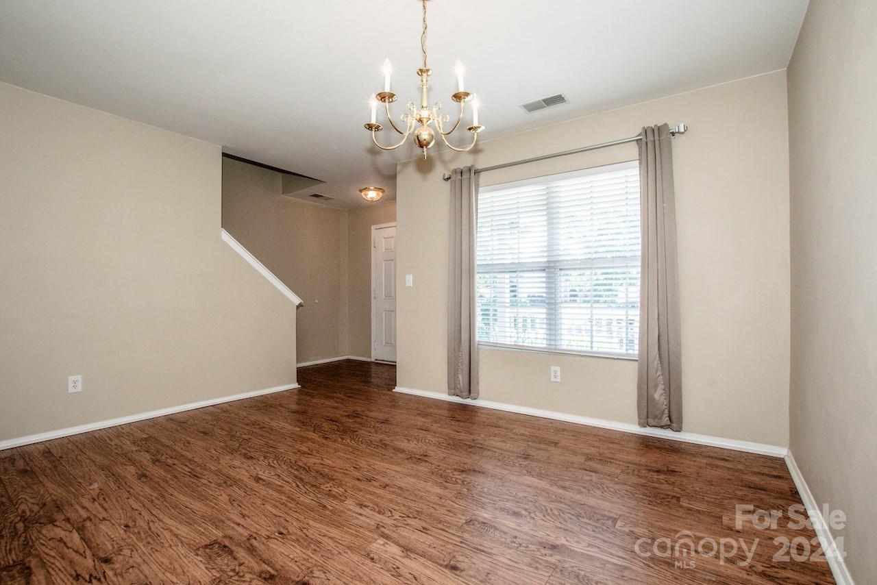 9525 Birchcroft Lane
