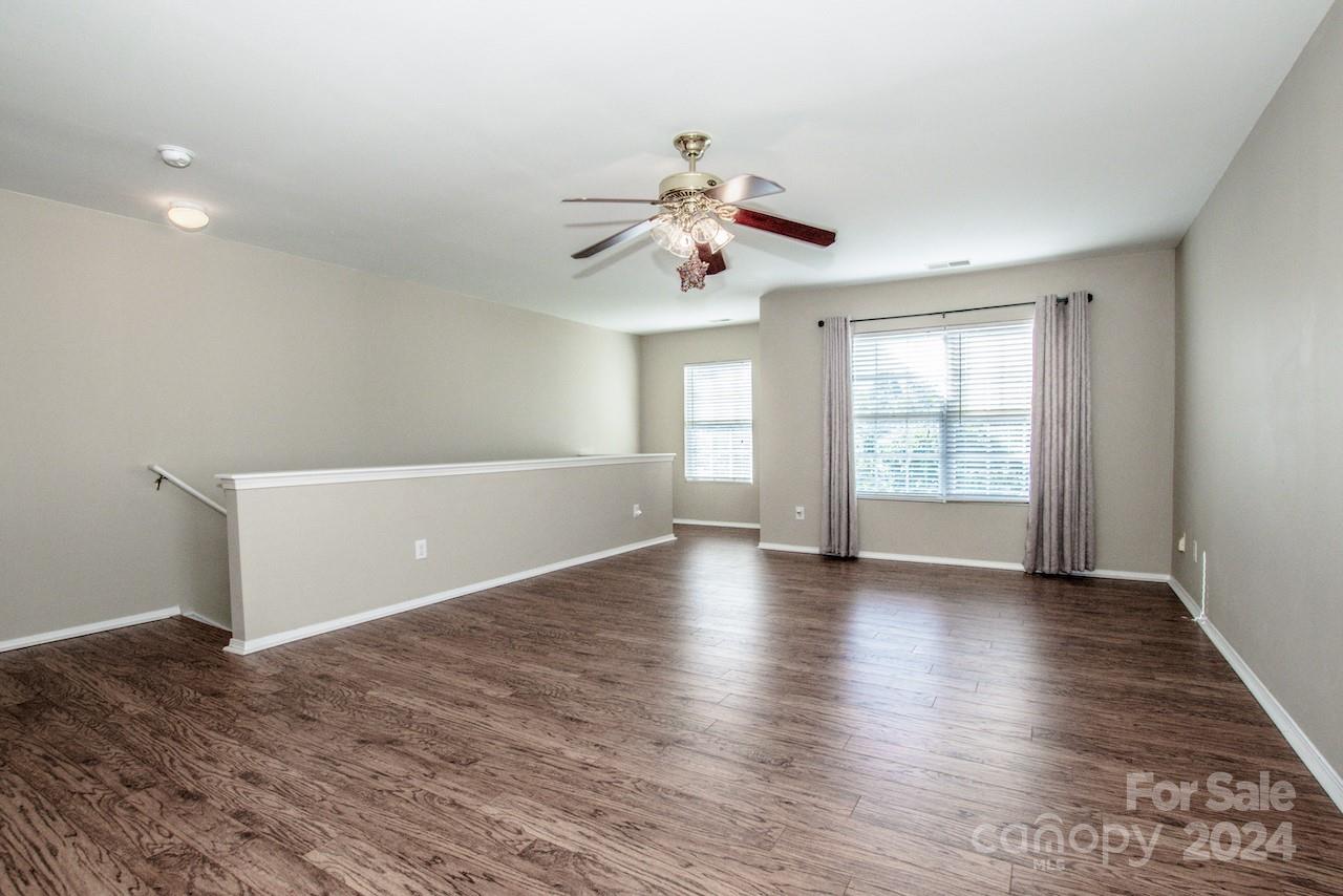 9525 Birchcroft Lane