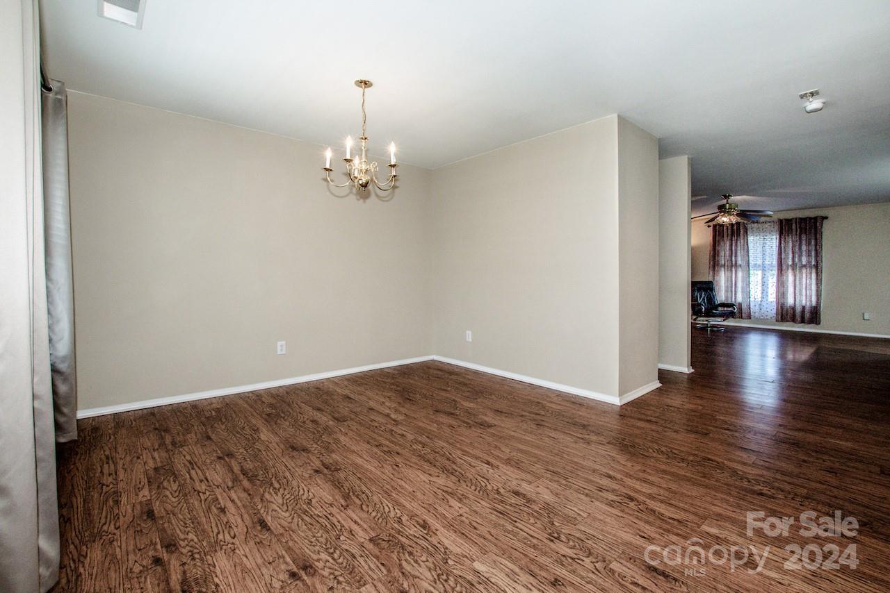 9525 Birchcroft Lane