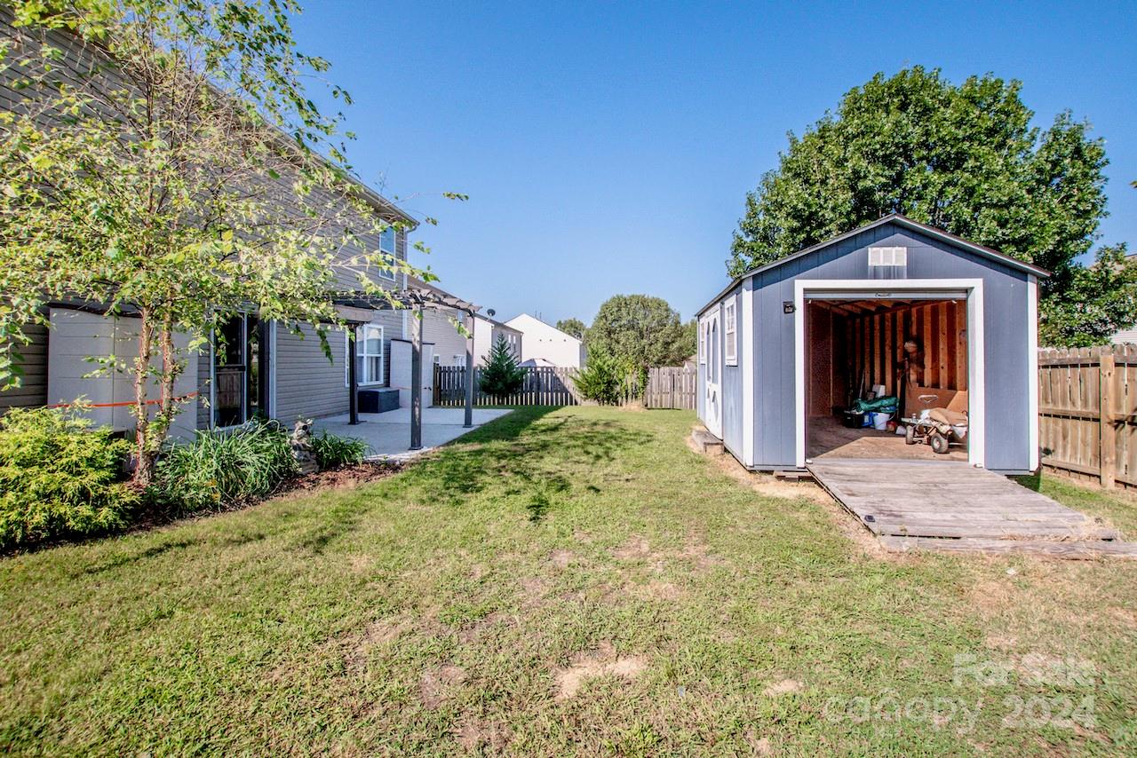 9525 Birchcroft Lane