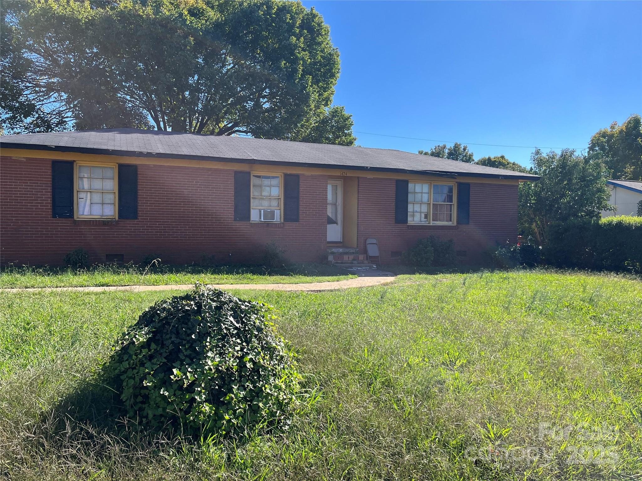 1424 Montana Drive