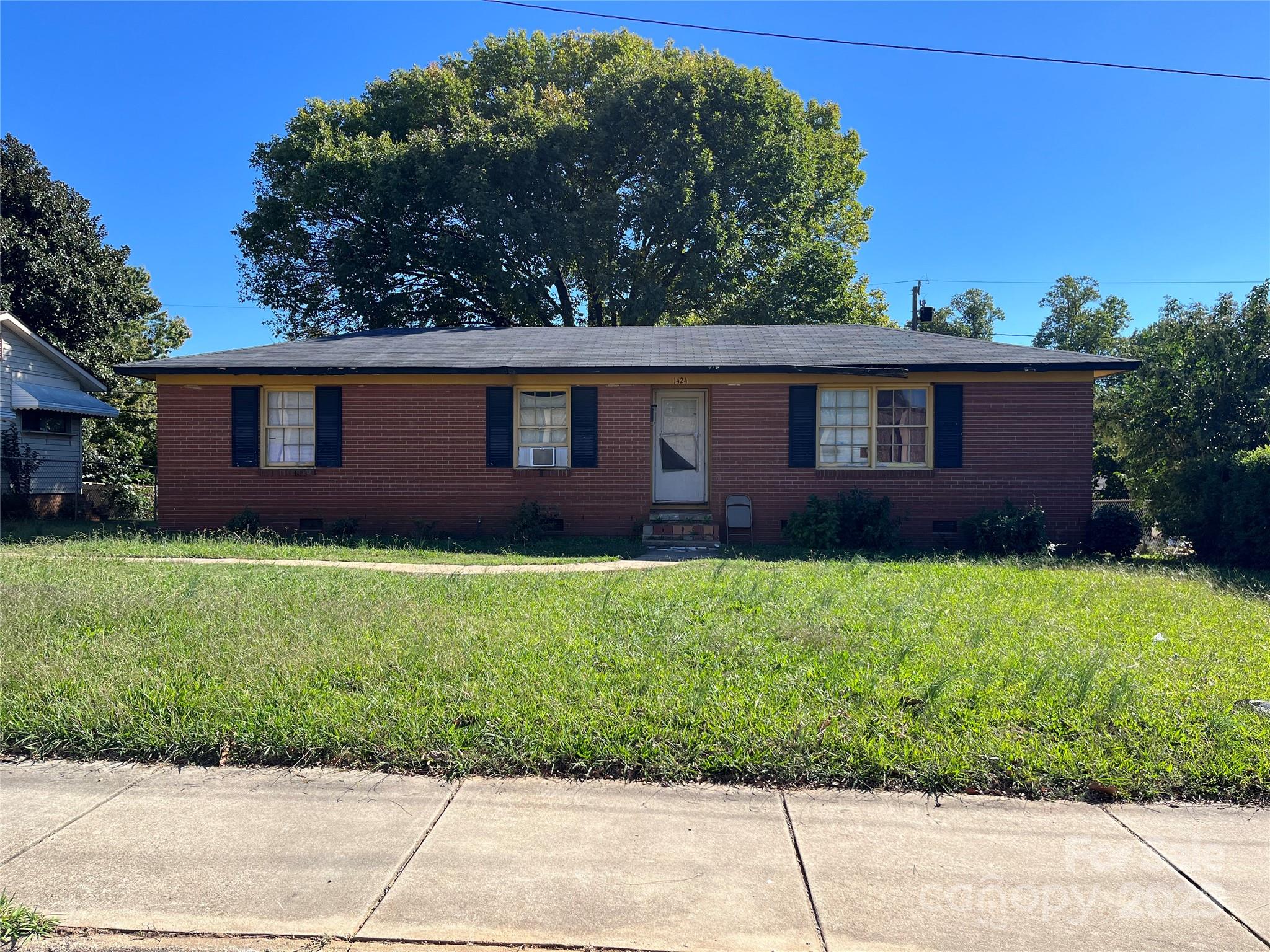 1424 Montana Drive