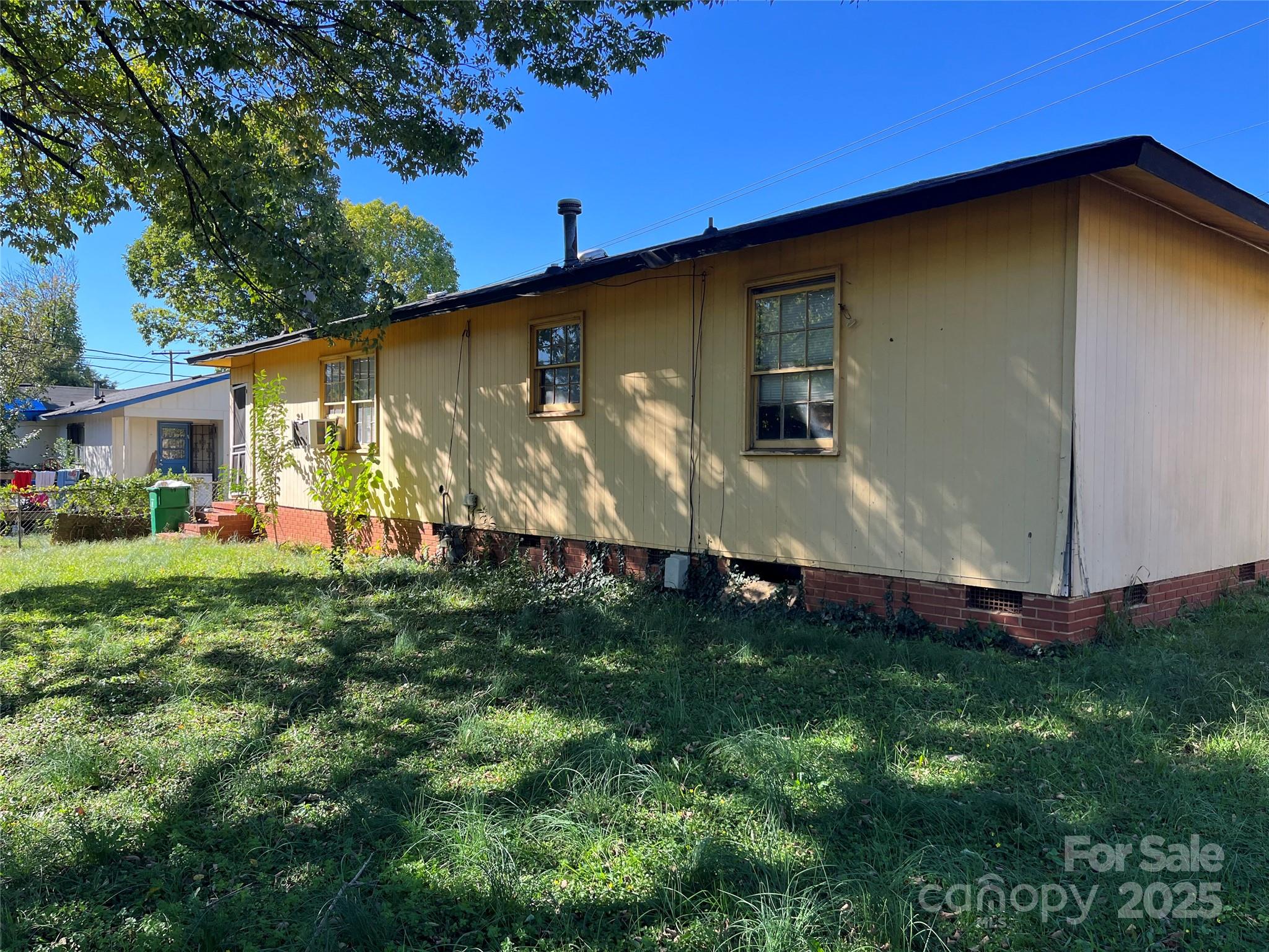 1424 Montana Drive