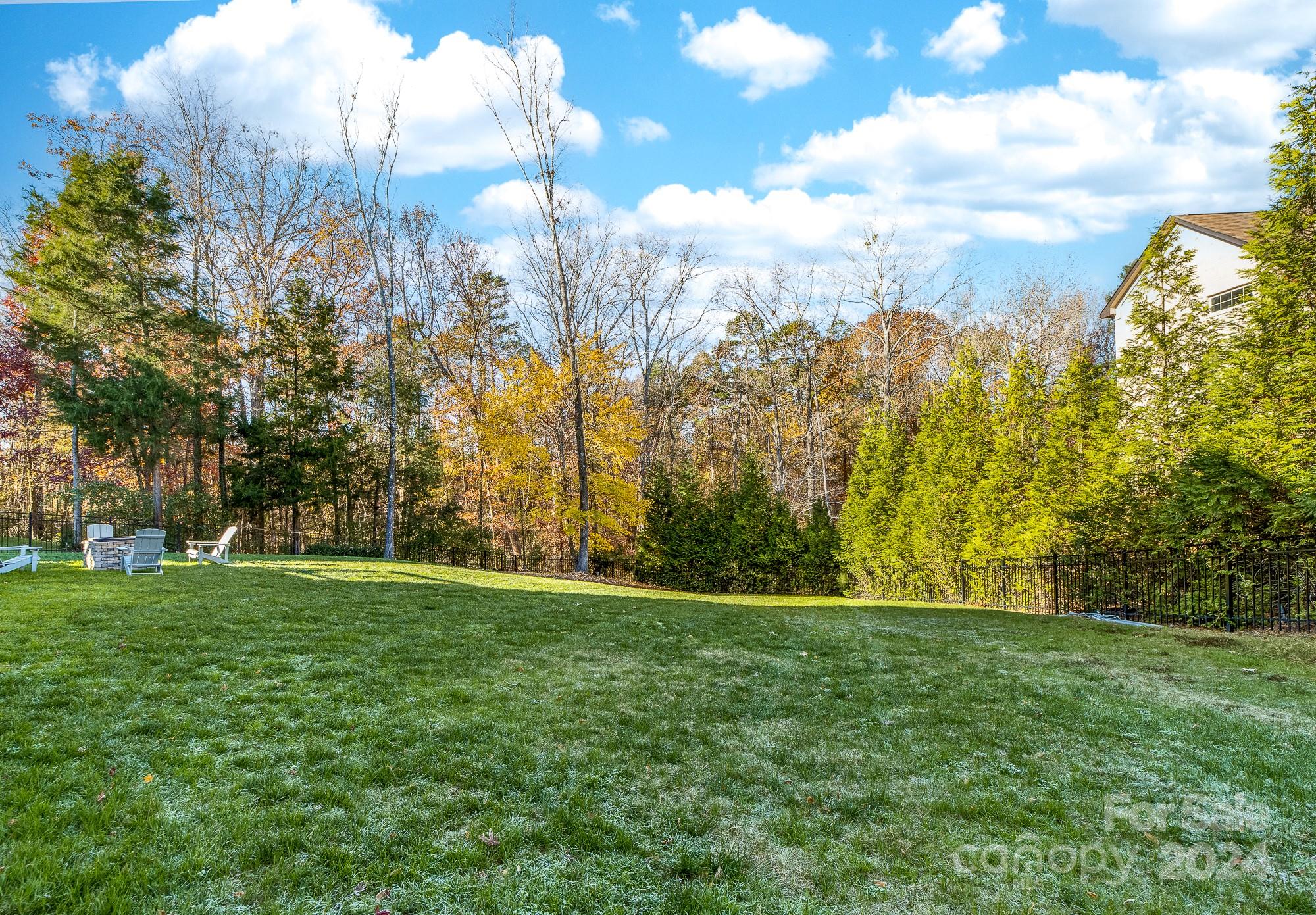 13502 Long Common Parkway