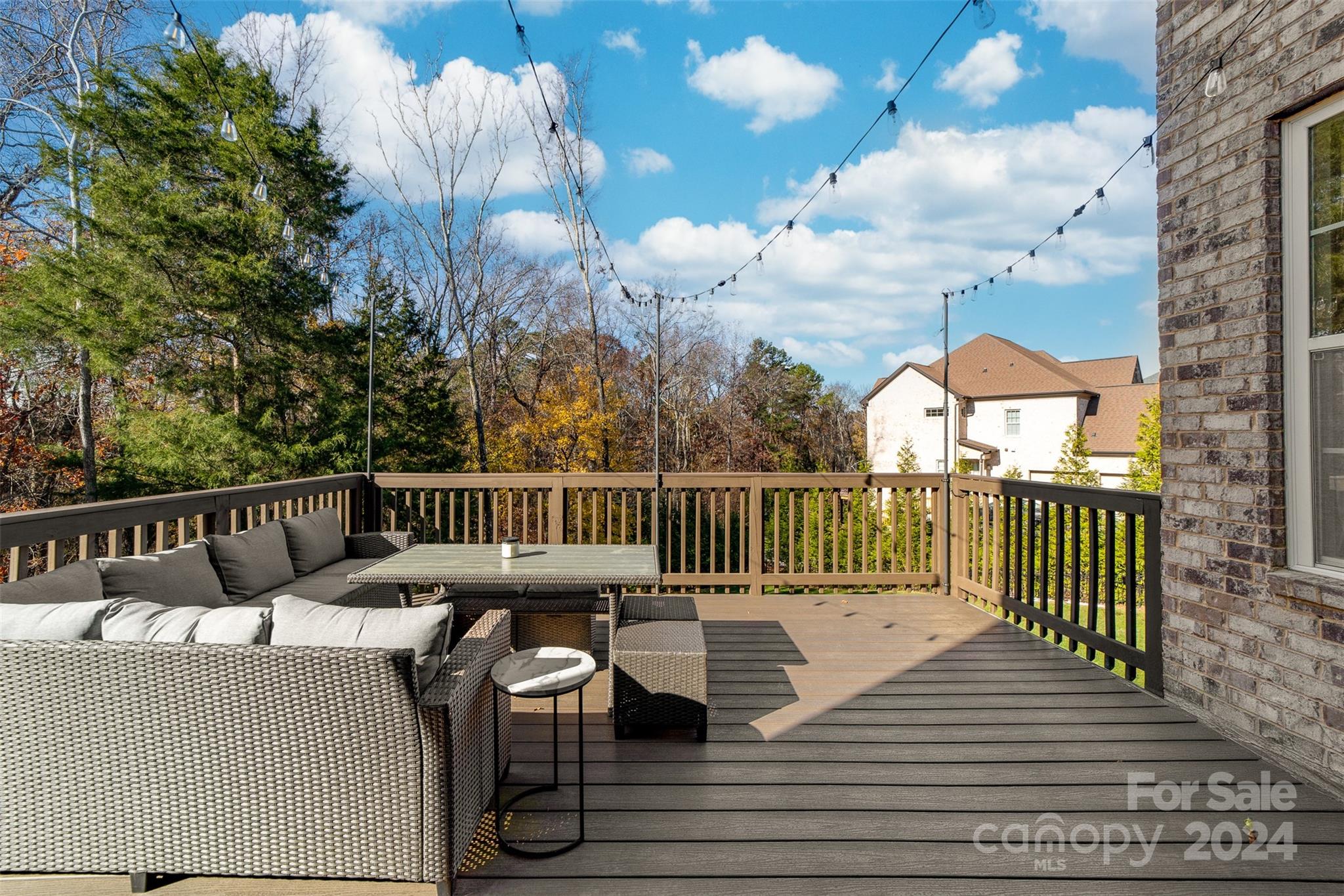 13502 Long Common Parkway