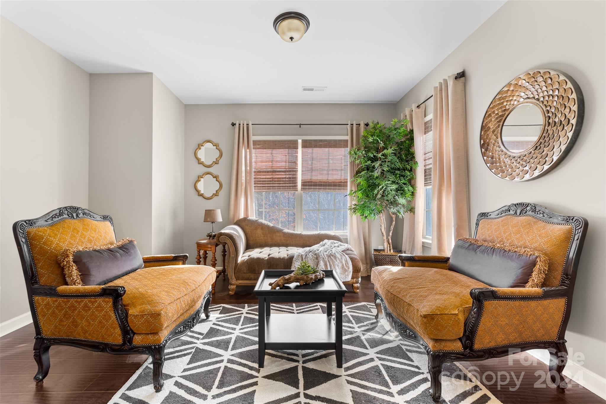 13502 Long Common Parkway