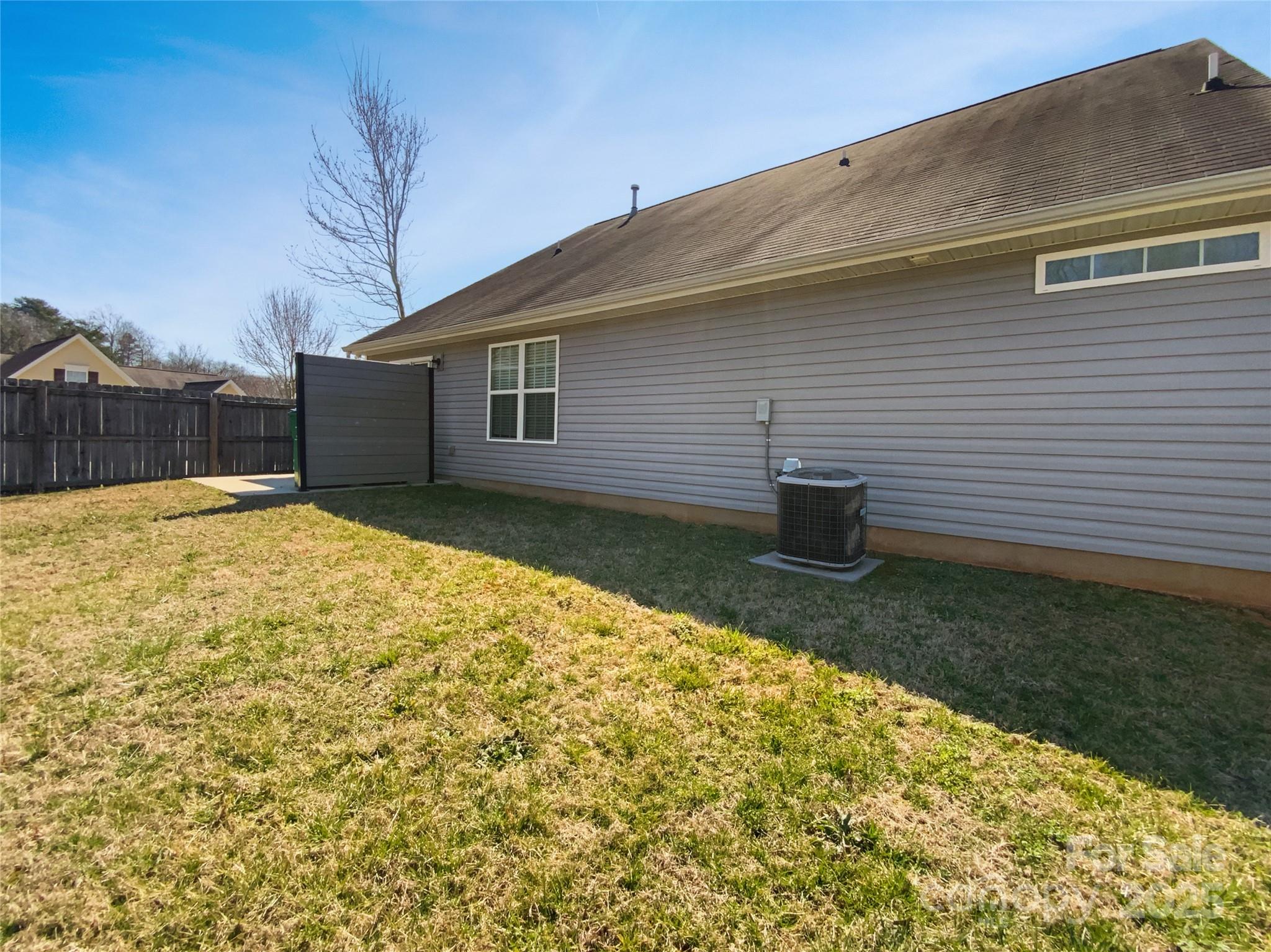 4906 Lynn Lee Circle