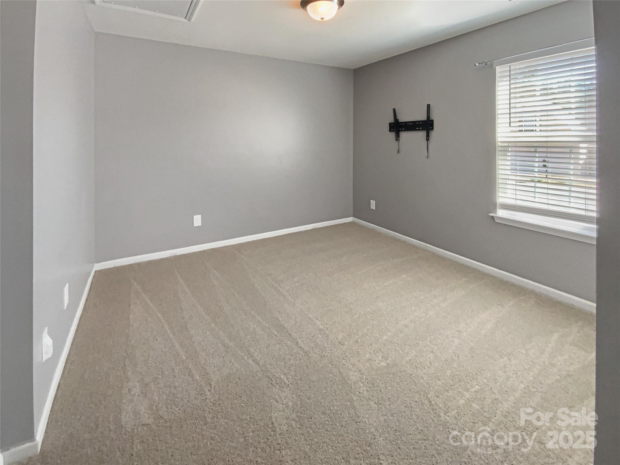 4906 Lynn Lee Circle