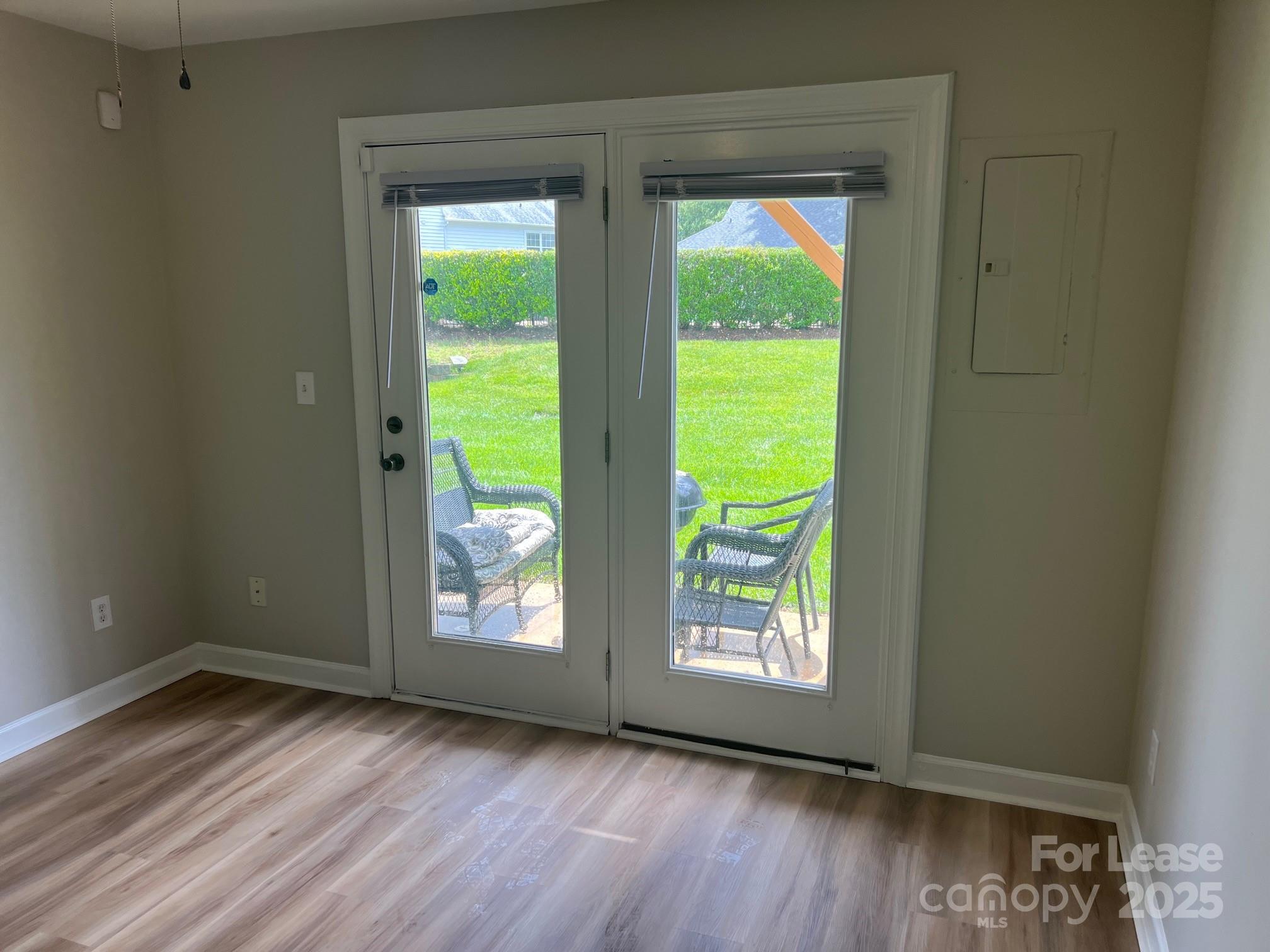6366 Royal Celadon Way
