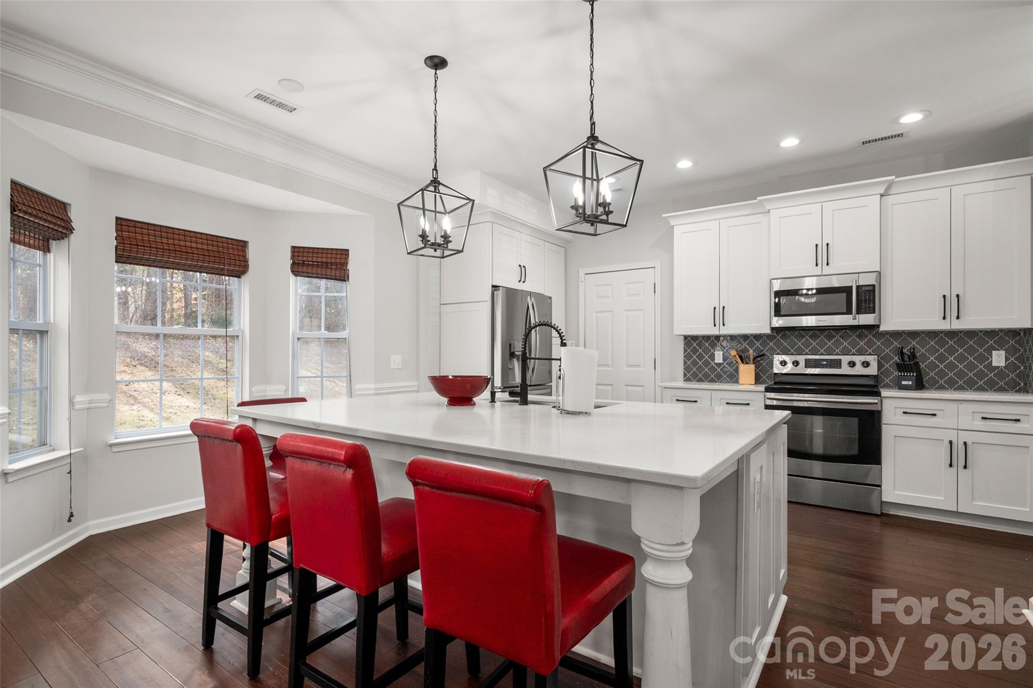 6714 Reedy Creek Road