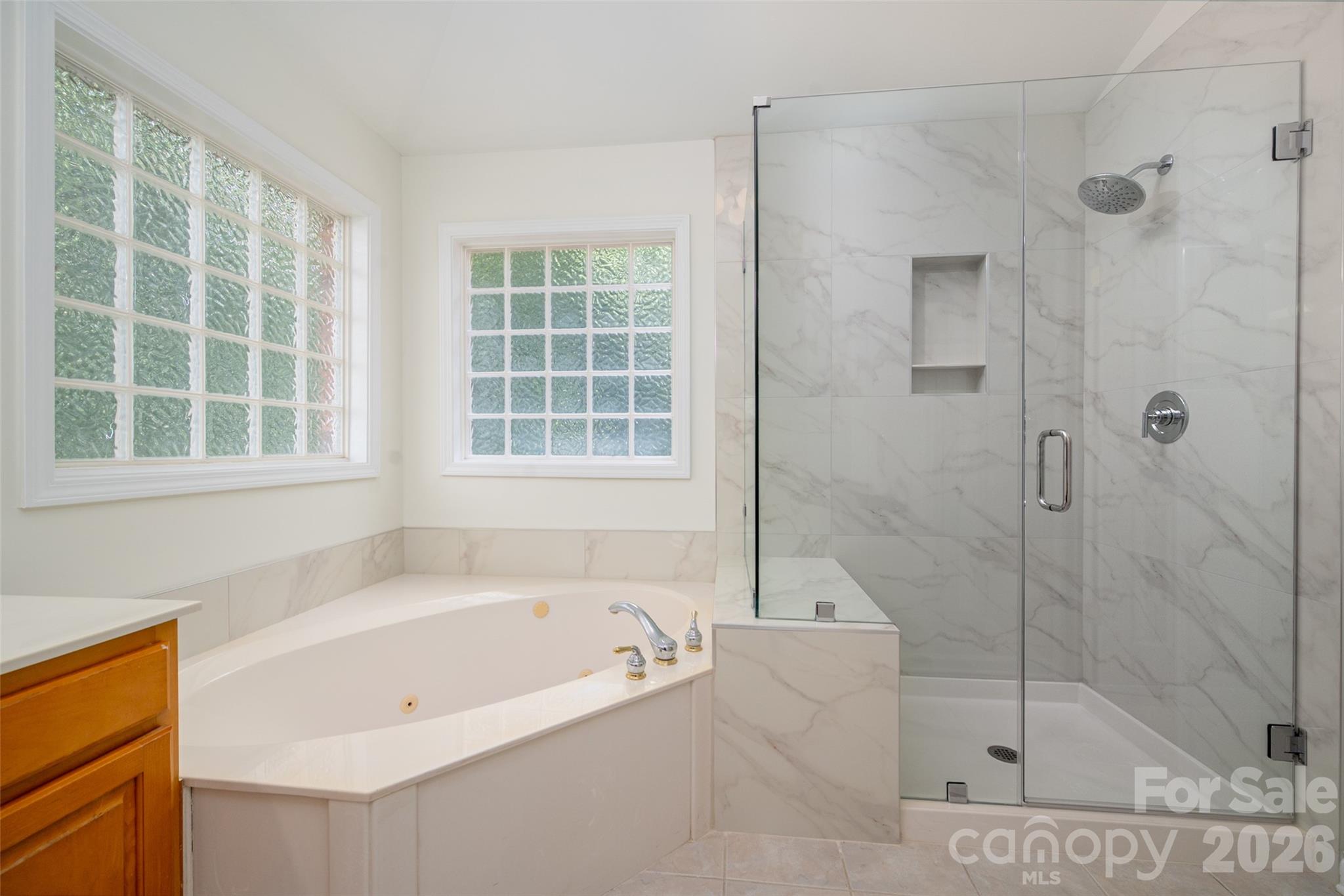 8127 Grahamson Lane