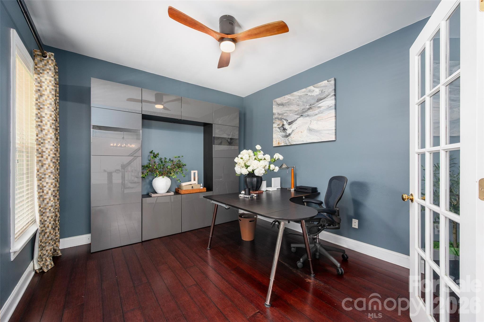 8127 Grahamson Lane