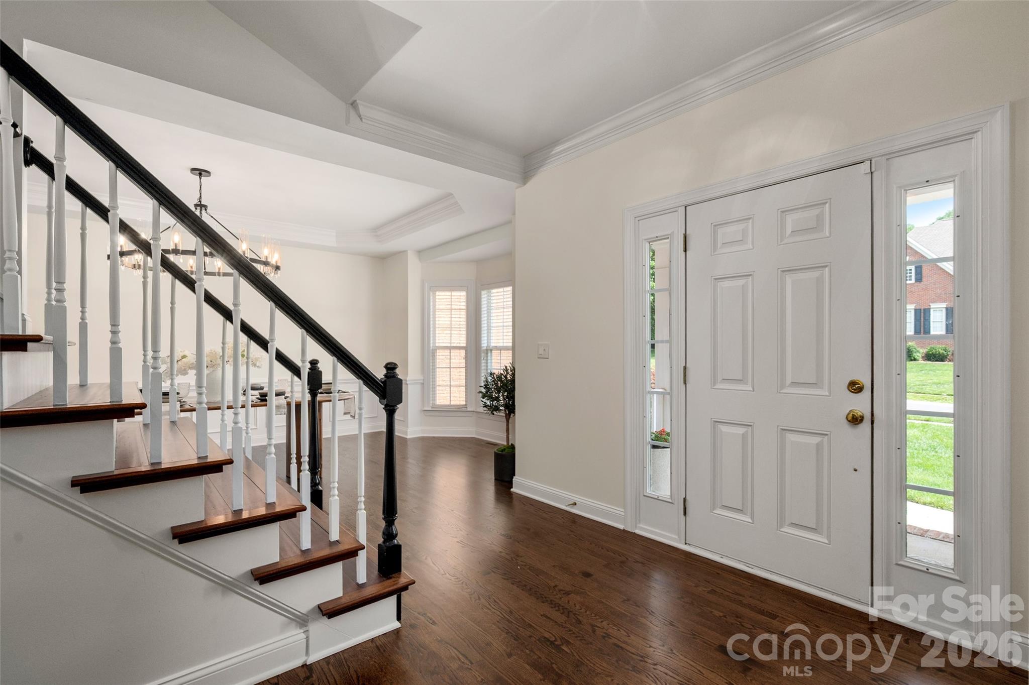 8127 Grahamson Lane