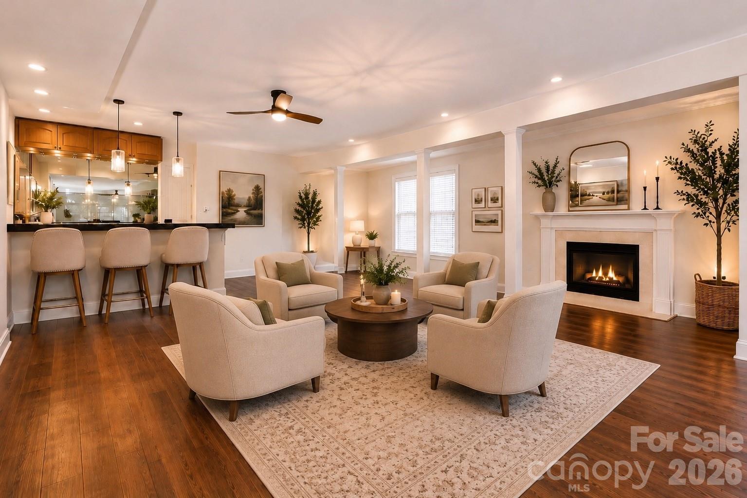 8127 Grahamson Lane