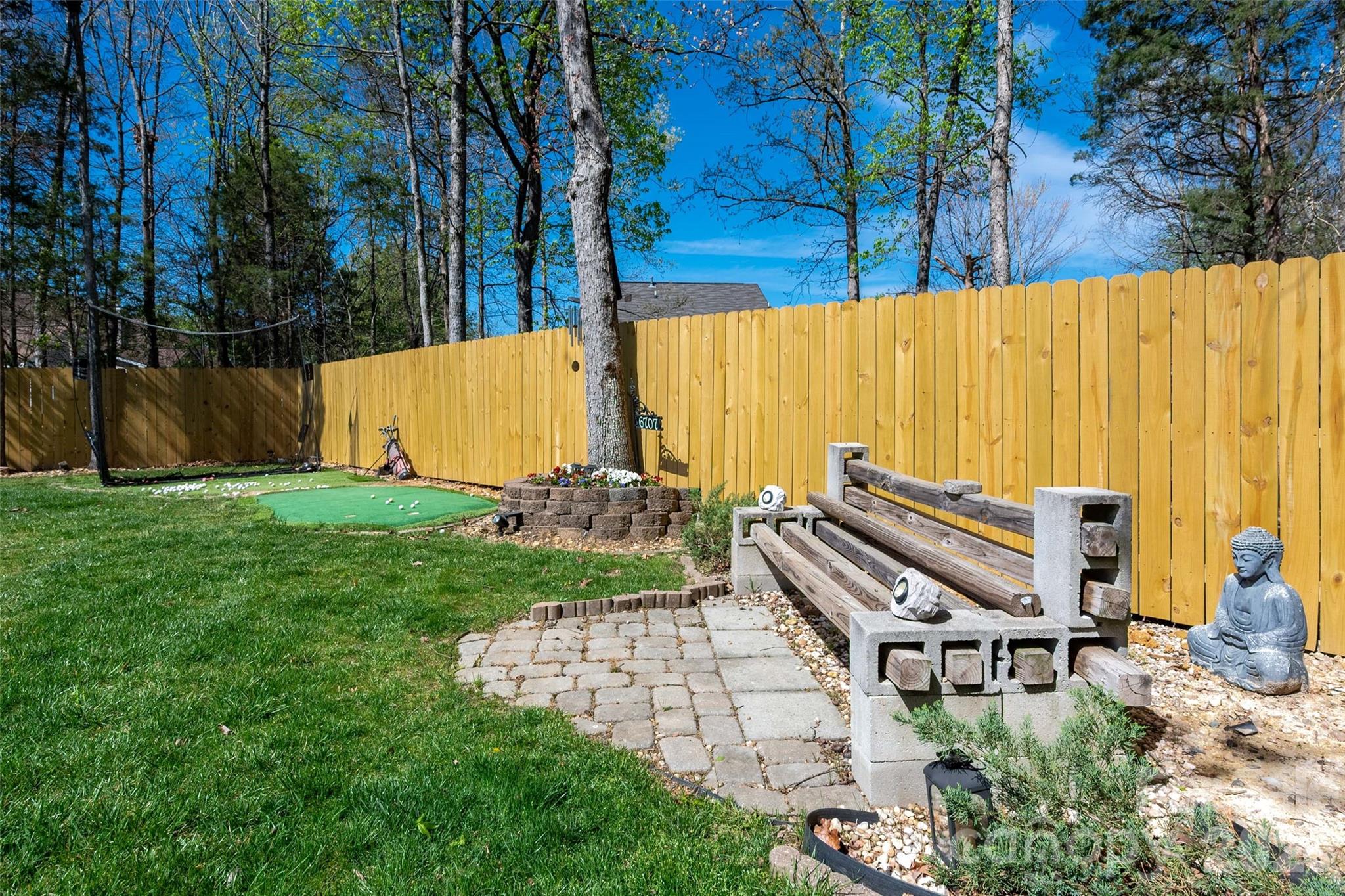 9122 Swallow Tail Lane