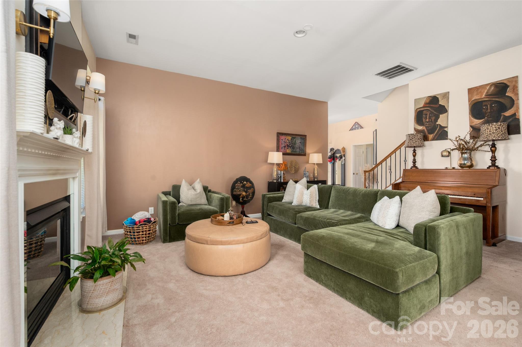 9122 Swallow Tail Lane