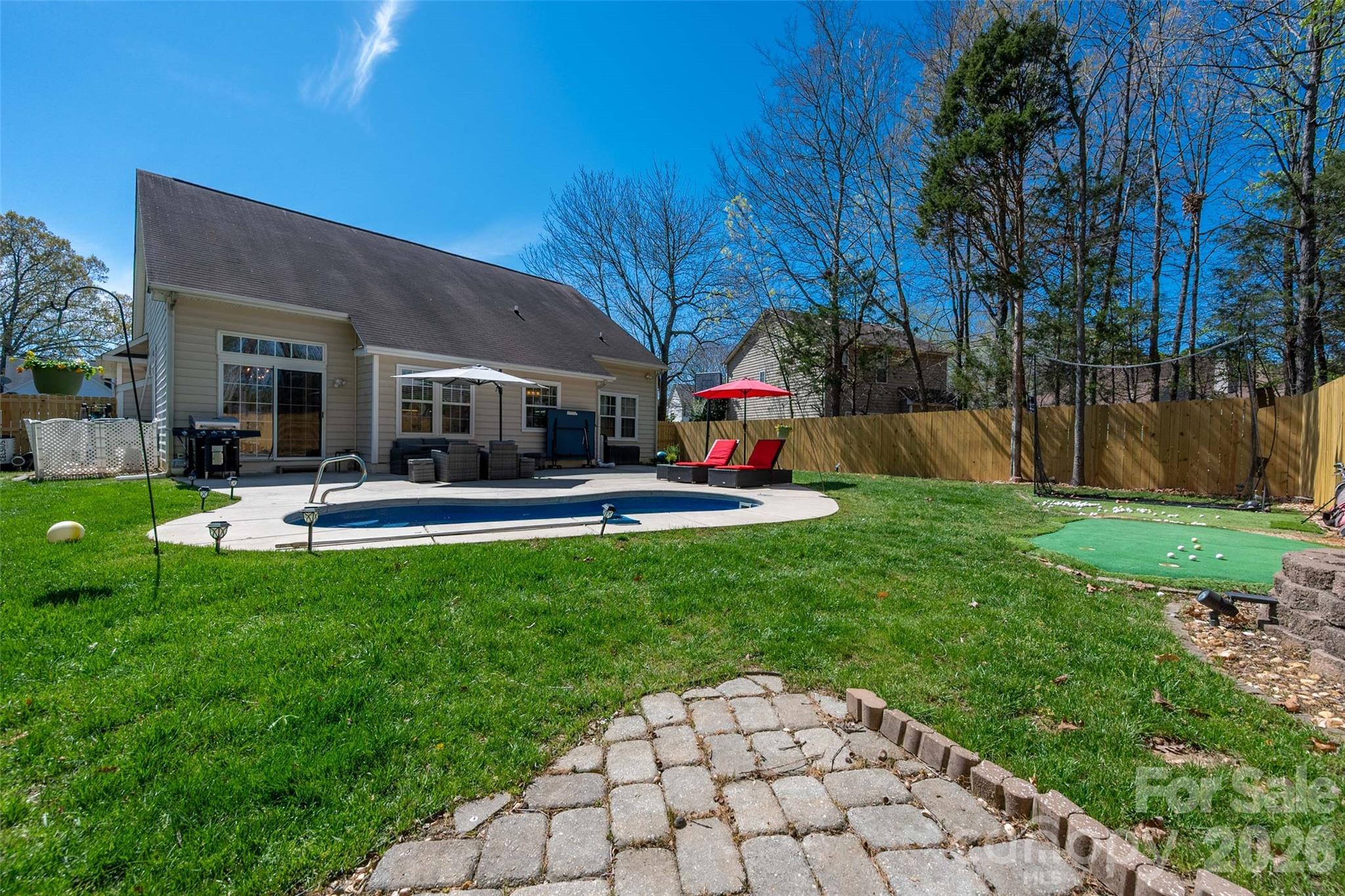 9122 Swallow Tail Lane