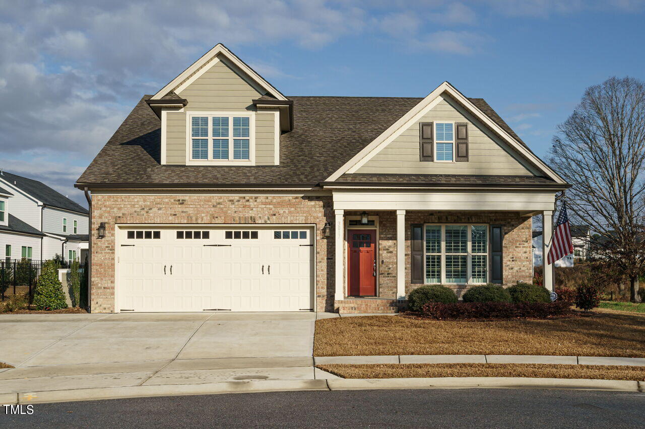 3017 Meadow Bluffs Way